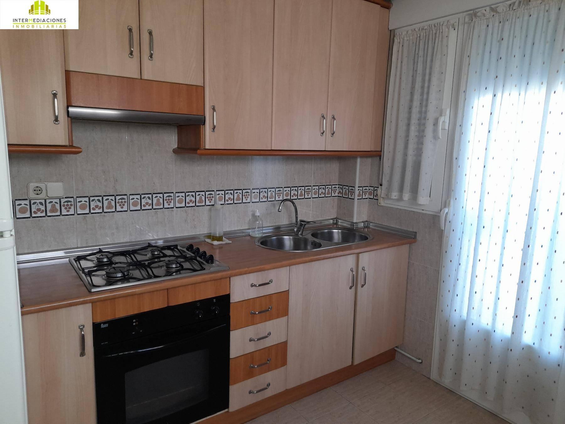 APARTAMENTO  EN ALBACETE,ALBACETE