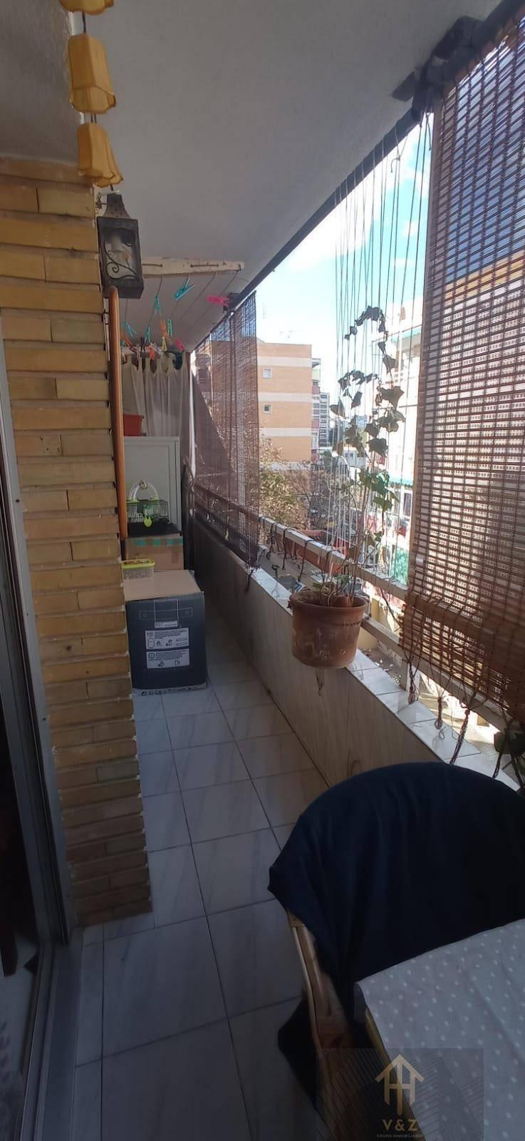 APARTAMENTO  EN ALICANTE,ALICANTE