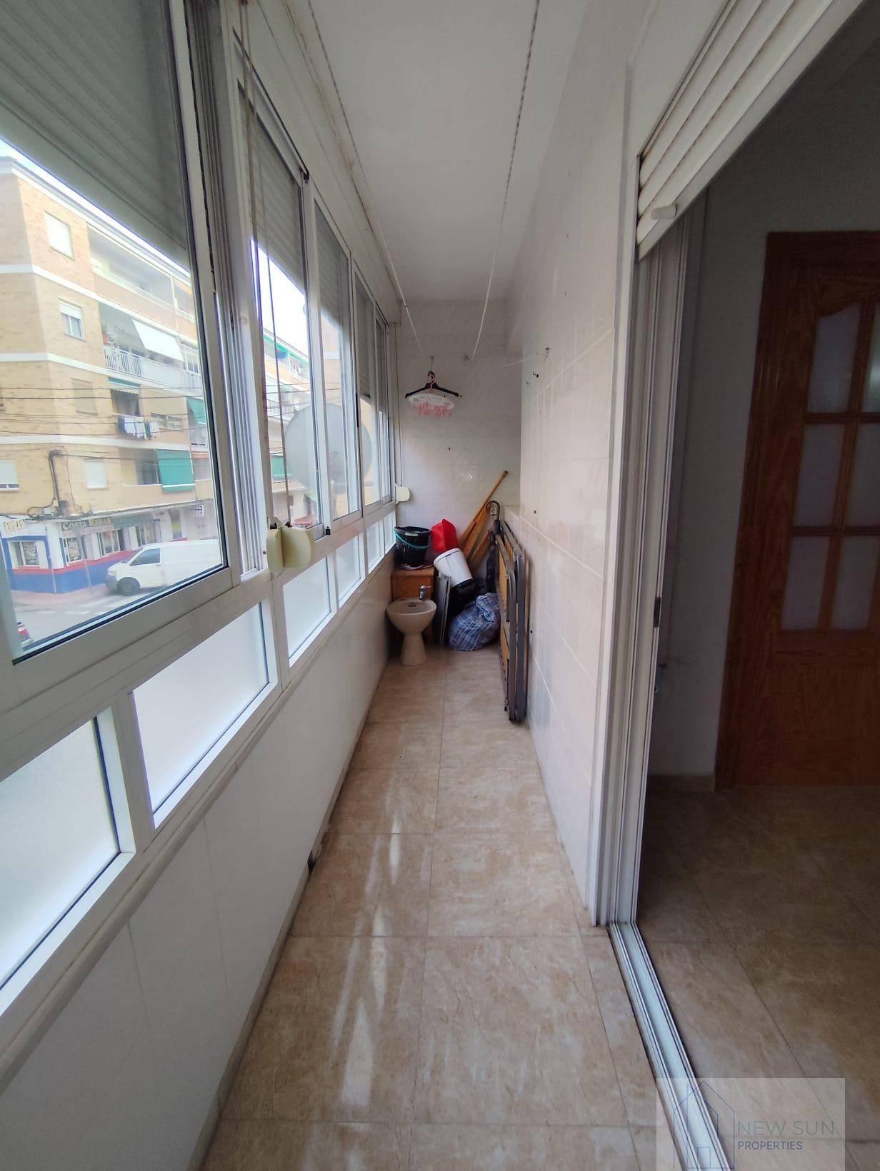 APARTAMENTO  EN ALICANTE,TORREVIEJA