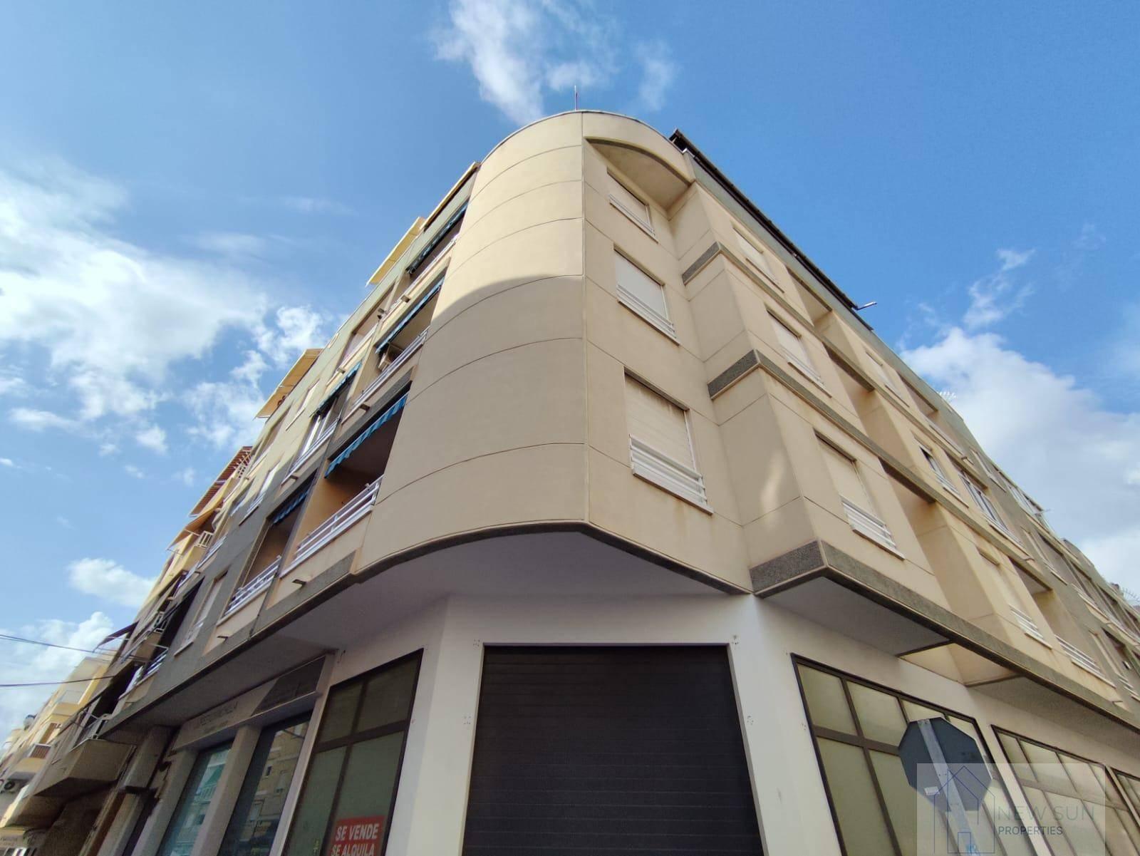 APARTAMENTO  EN ALICANTE,TORREVIEJA