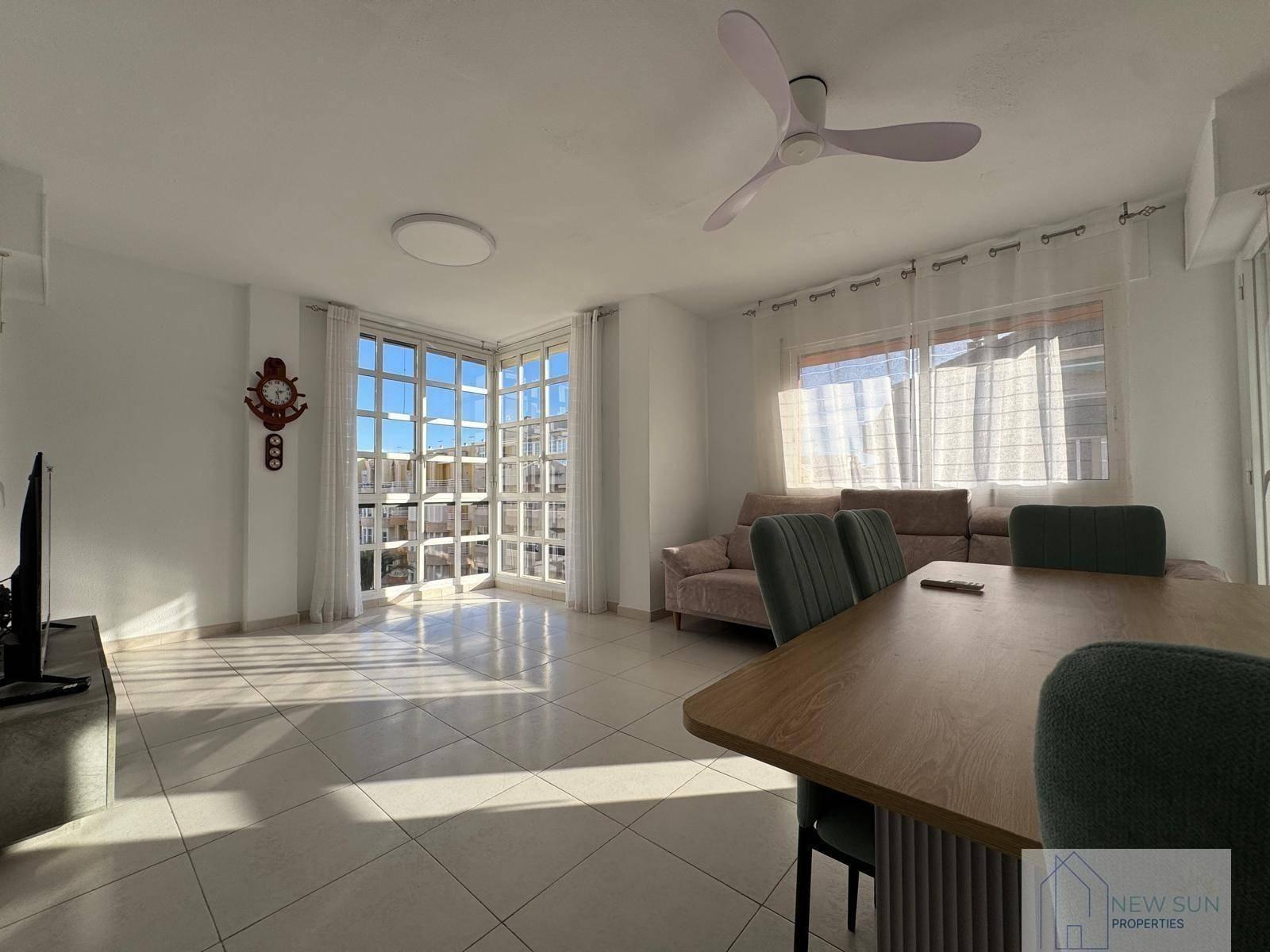 APARTAMENTO  EN ALICANTE,TORREVIEJA