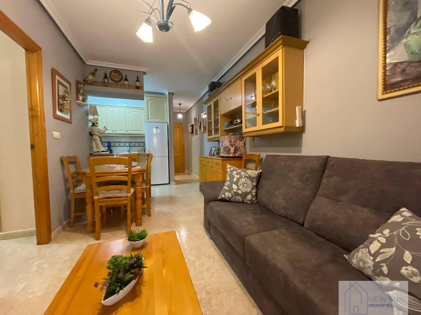 APARTAMENTO  EN ALICANTE,TORREVIEJA
