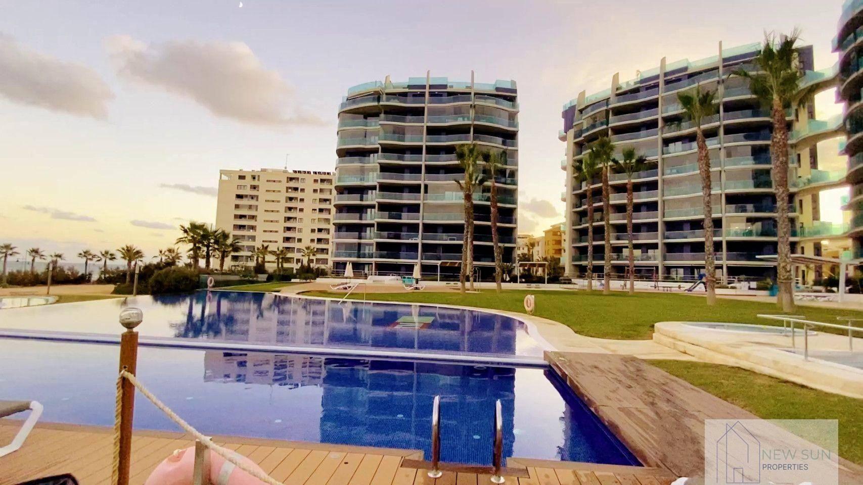 APARTAMENTO  EN ALICANTE,TORREVIEJA