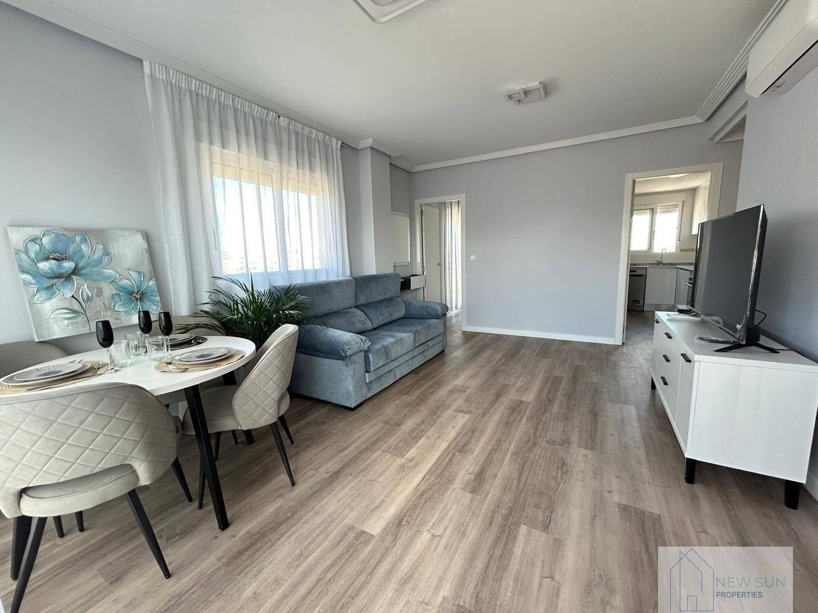APARTAMENTO  EN ALICANTE,TORREVIEJA