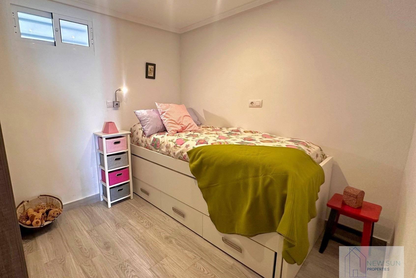 APARTAMENTO  EN ALICANTE,TORREVIEJA