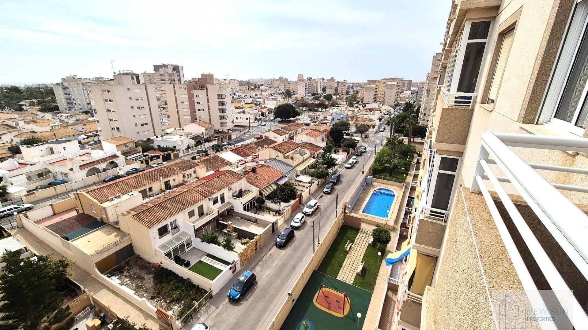 APARTAMENTO  EN ALICANTE,TORREVIEJA