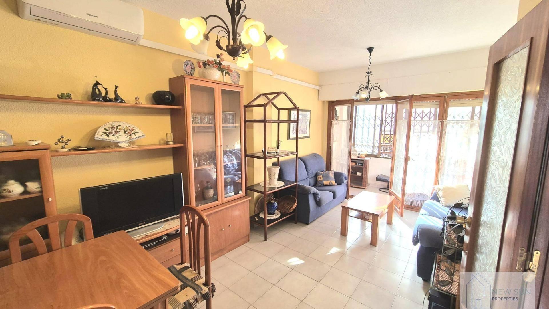 APARTAMENTO  EN ALICANTE,TORREVIEJA