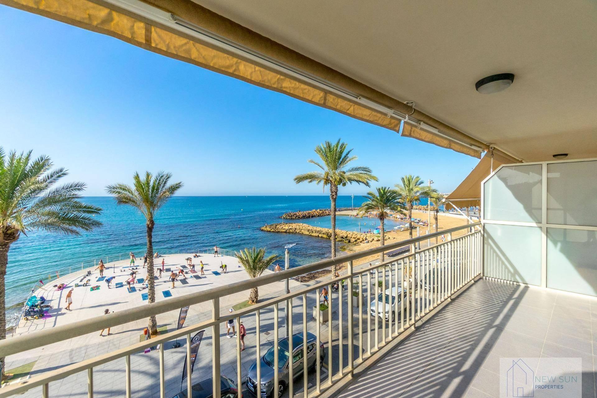 APARTAMENTO  EN ALICANTE,TORREVIEJA