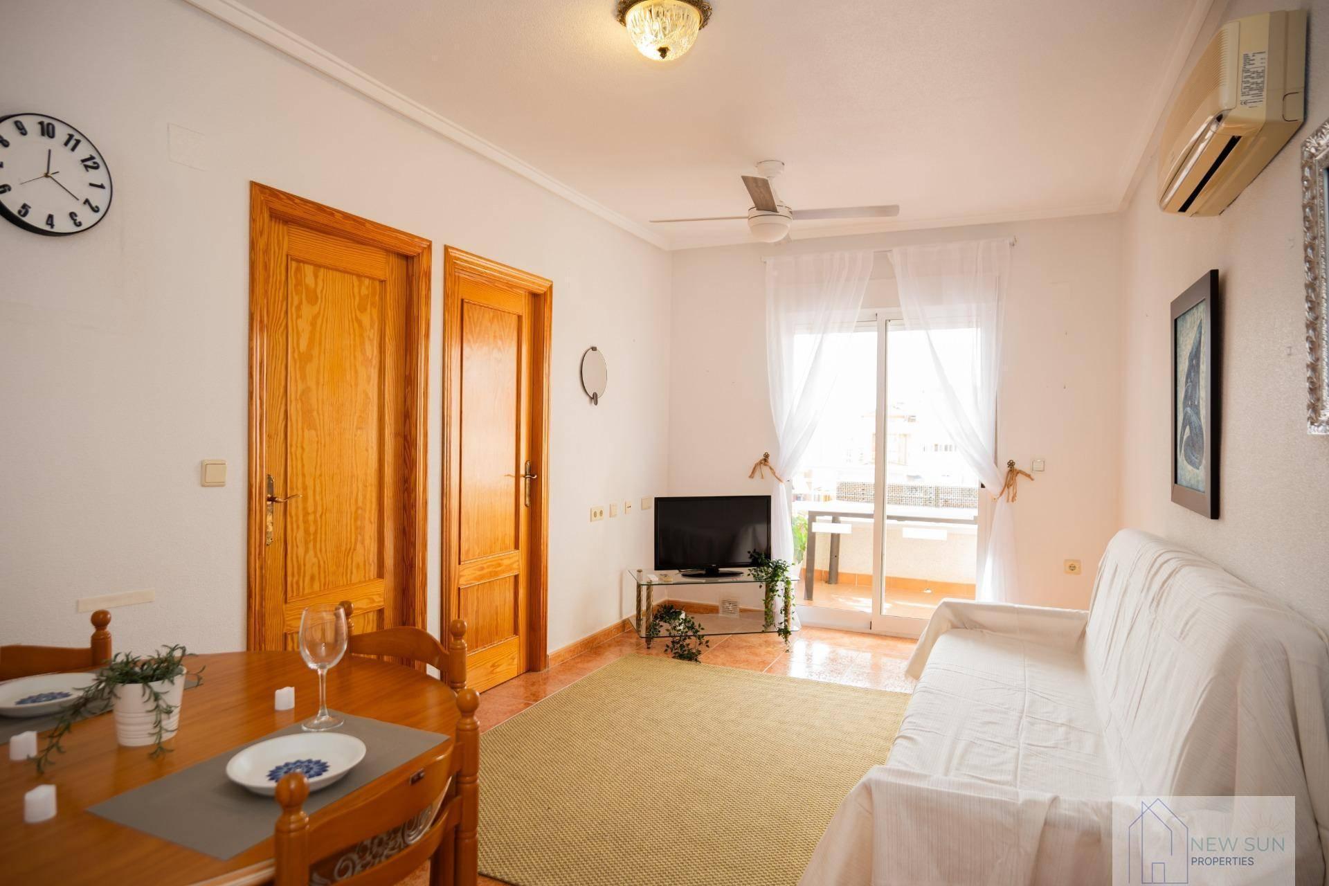 APARTAMENTO  EN ALICANTE,TORREVIEJA