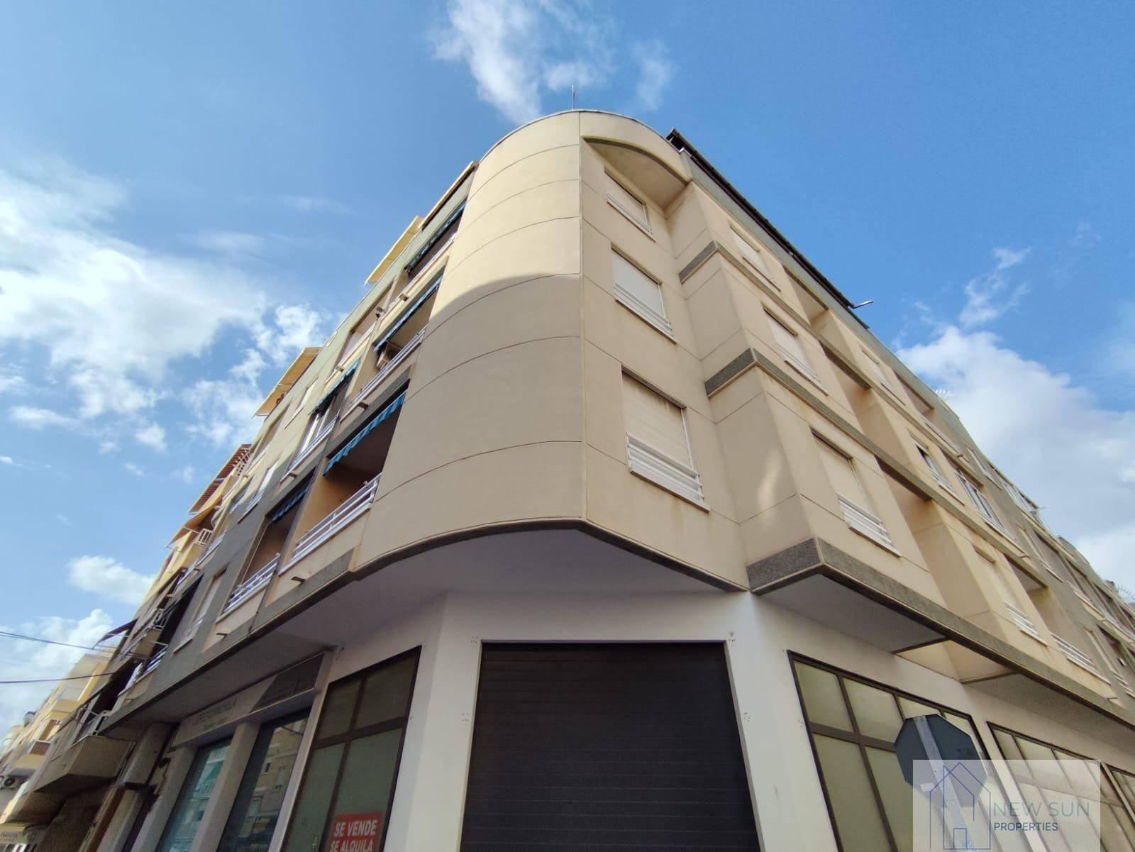 APARTAMENTO  EN ALICANTE,TORREVIEJA