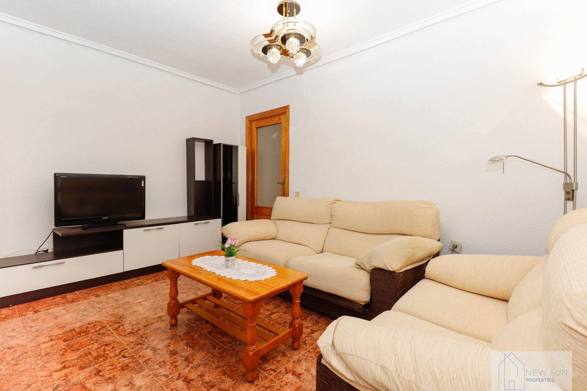 APARTAMENTO  EN ALICANTE,TORREVIEJA