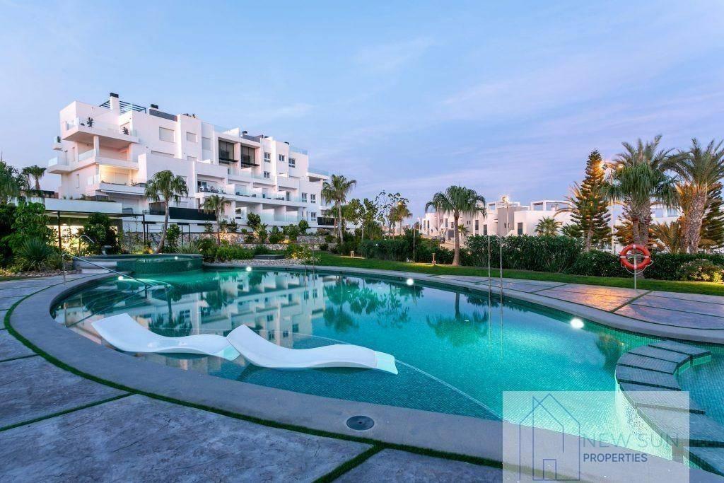 APARTAMENTO  EN ALICANTE,TORREVIEJA