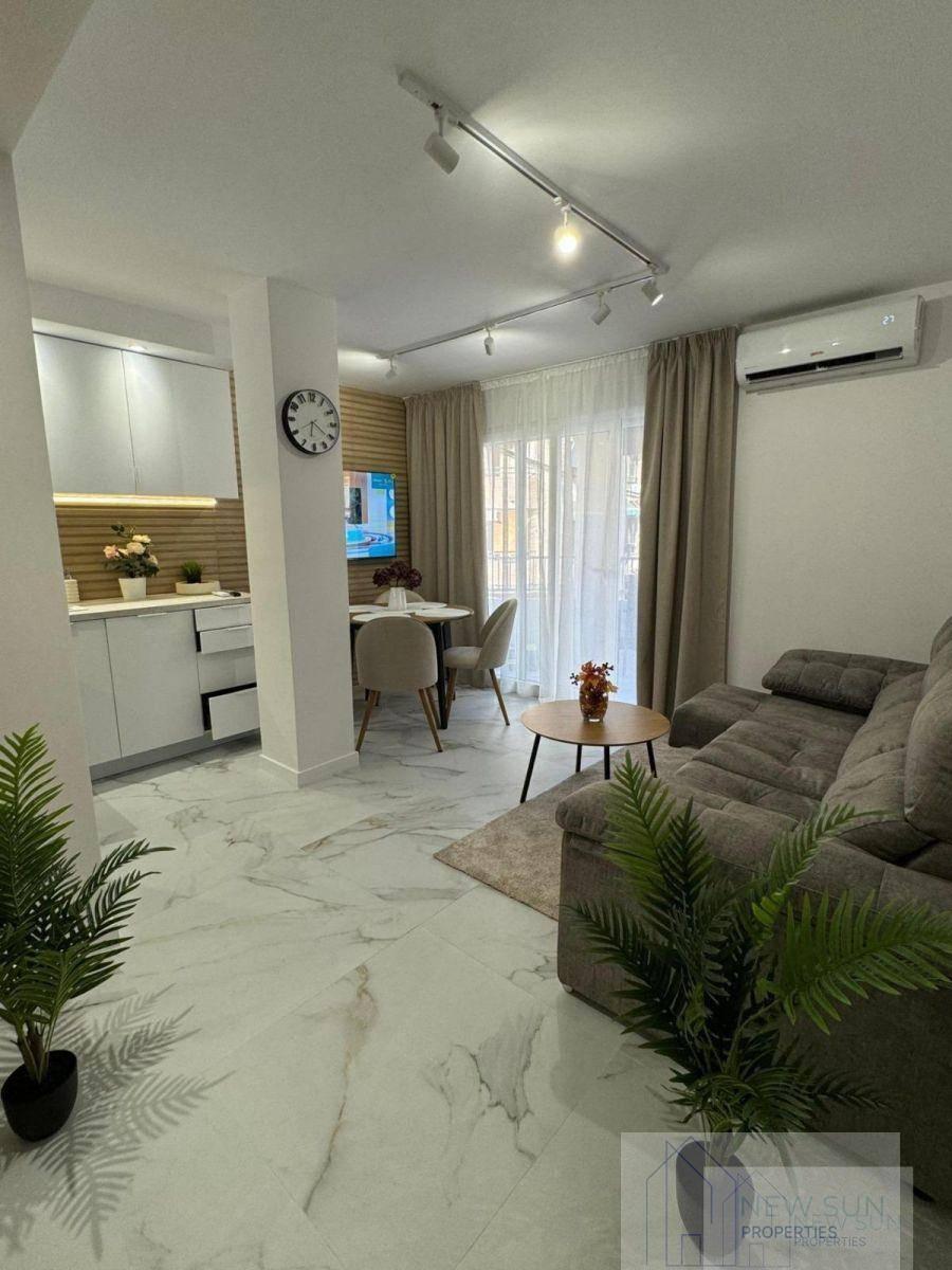 APARTAMENTO  EN ALICANTE,TORREVIEJA