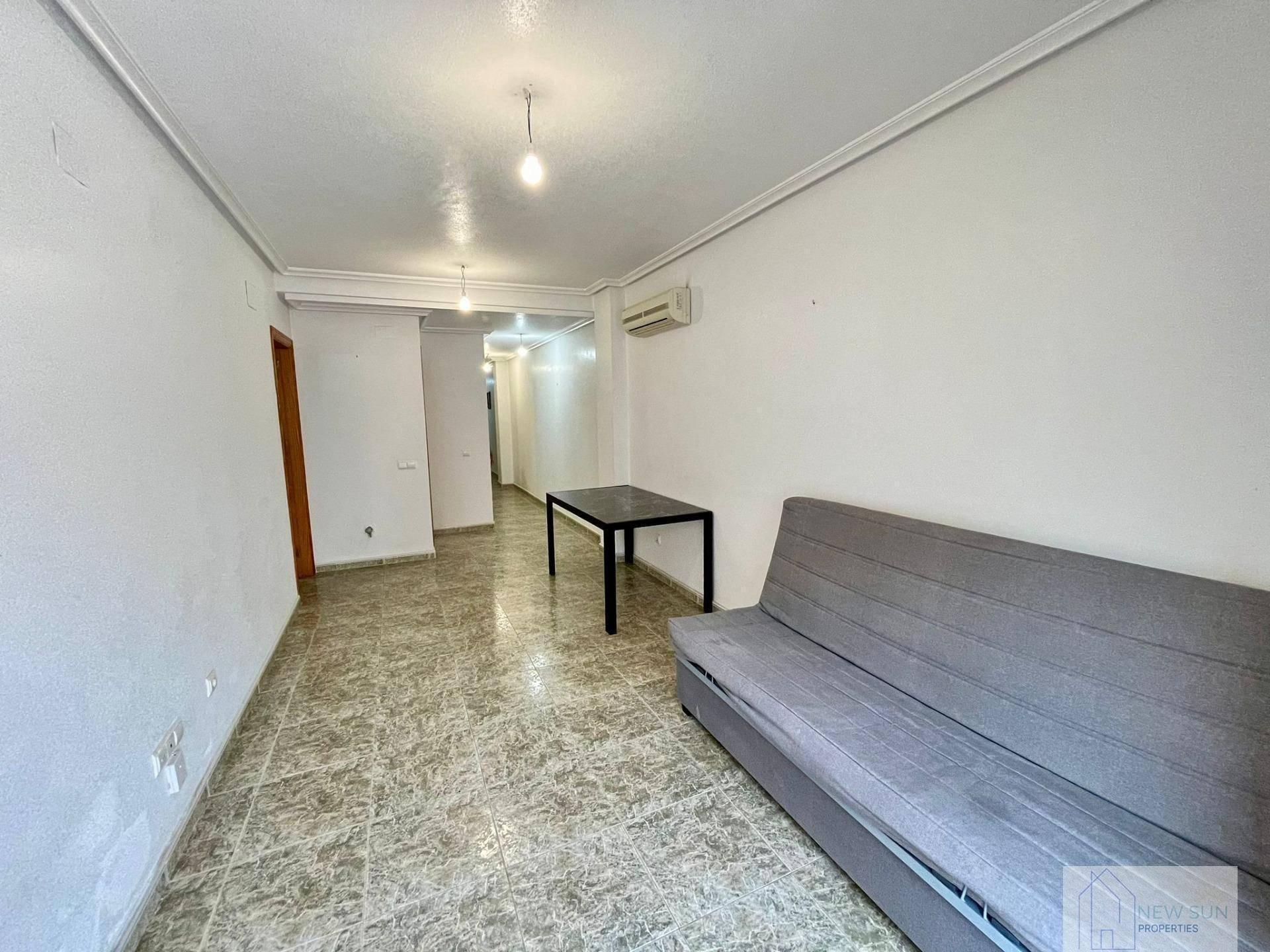 APARTAMENTO  EN ALICANTE,TORREVIEJA