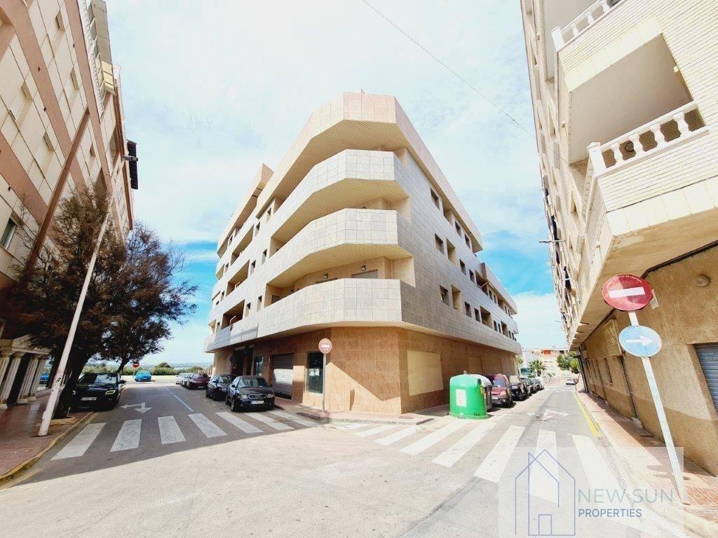 APARTAMENTO  EN ALICANTE,TORREVIEJA