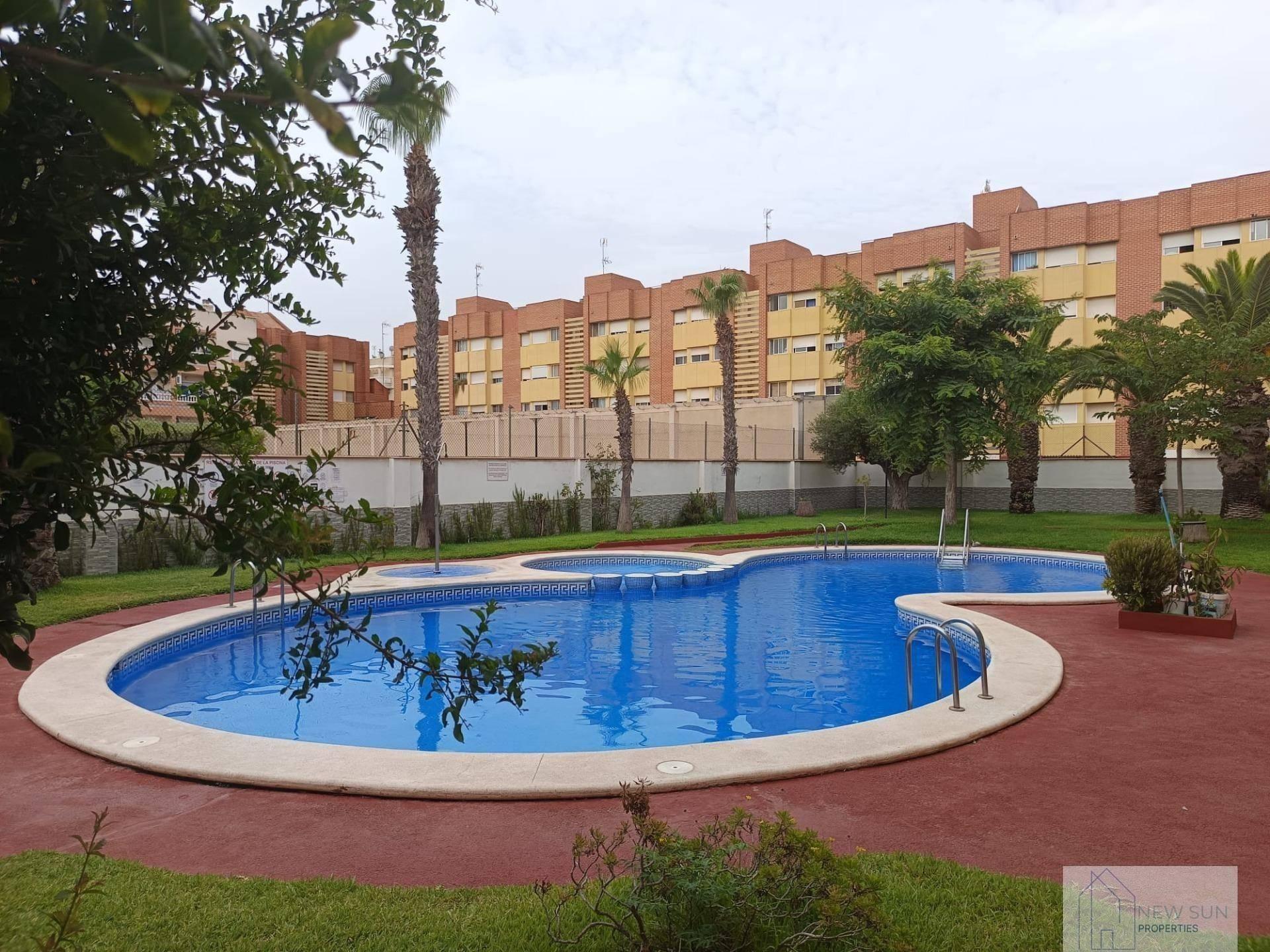 APARTAMENTO  EN ALICANTE,TORREVIEJA