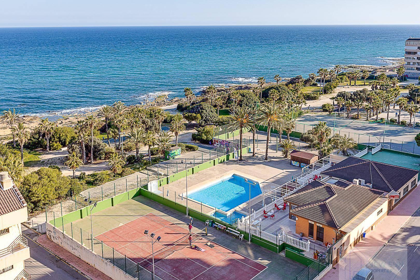 APARTAMENTO  EN ALICANTE,TORREVIEJA