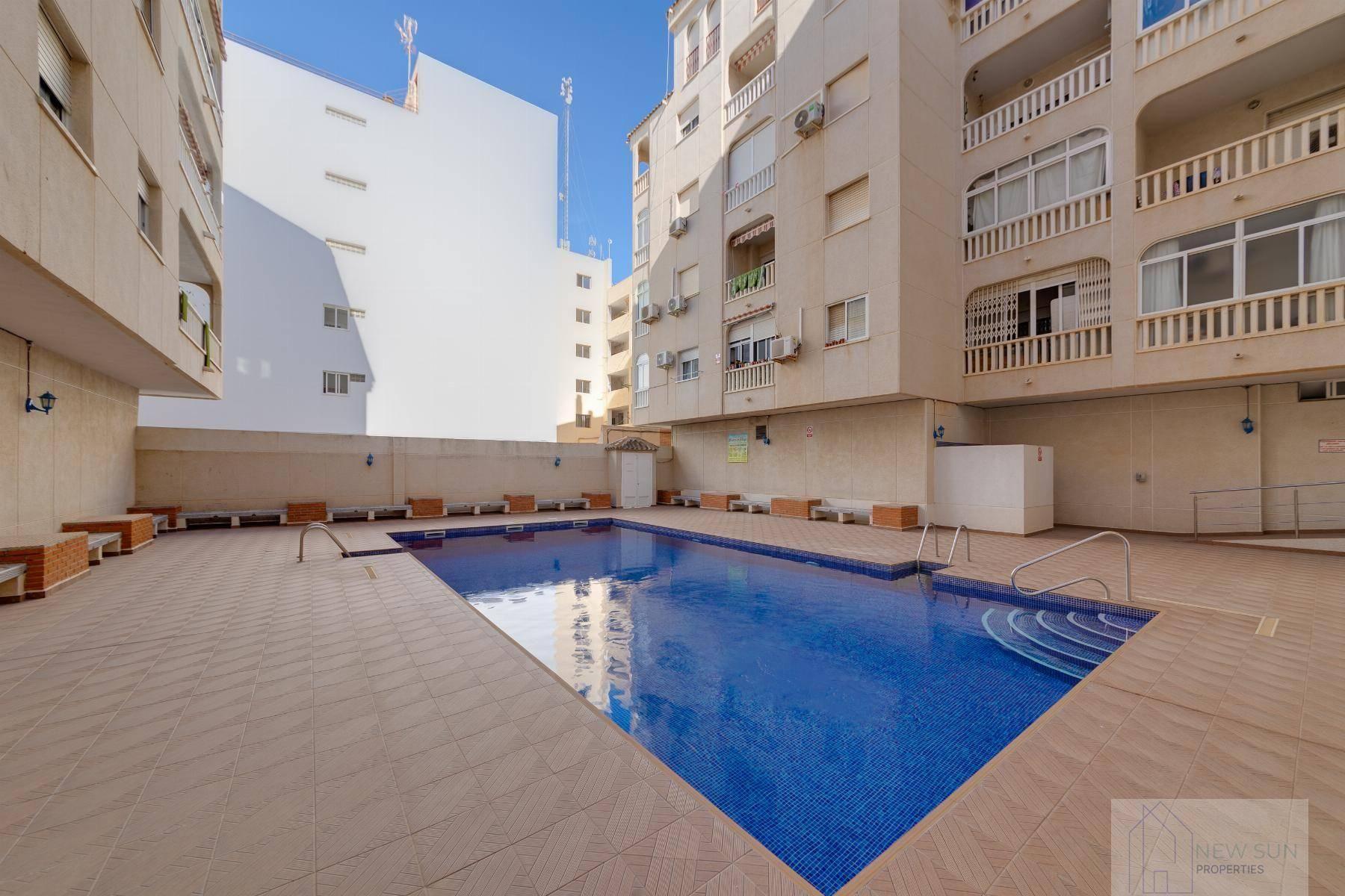 APARTAMENTO  EN ALICANTE,TORREVIEJA