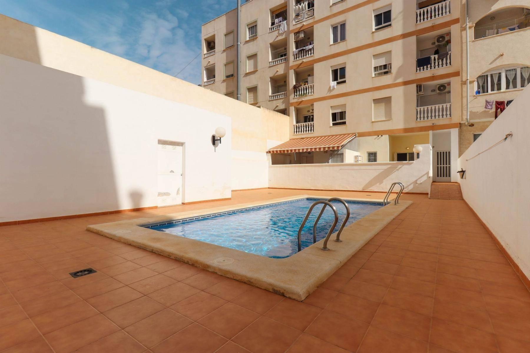 APARTAMENTO  EN ALICANTE,TORREVIEJA
