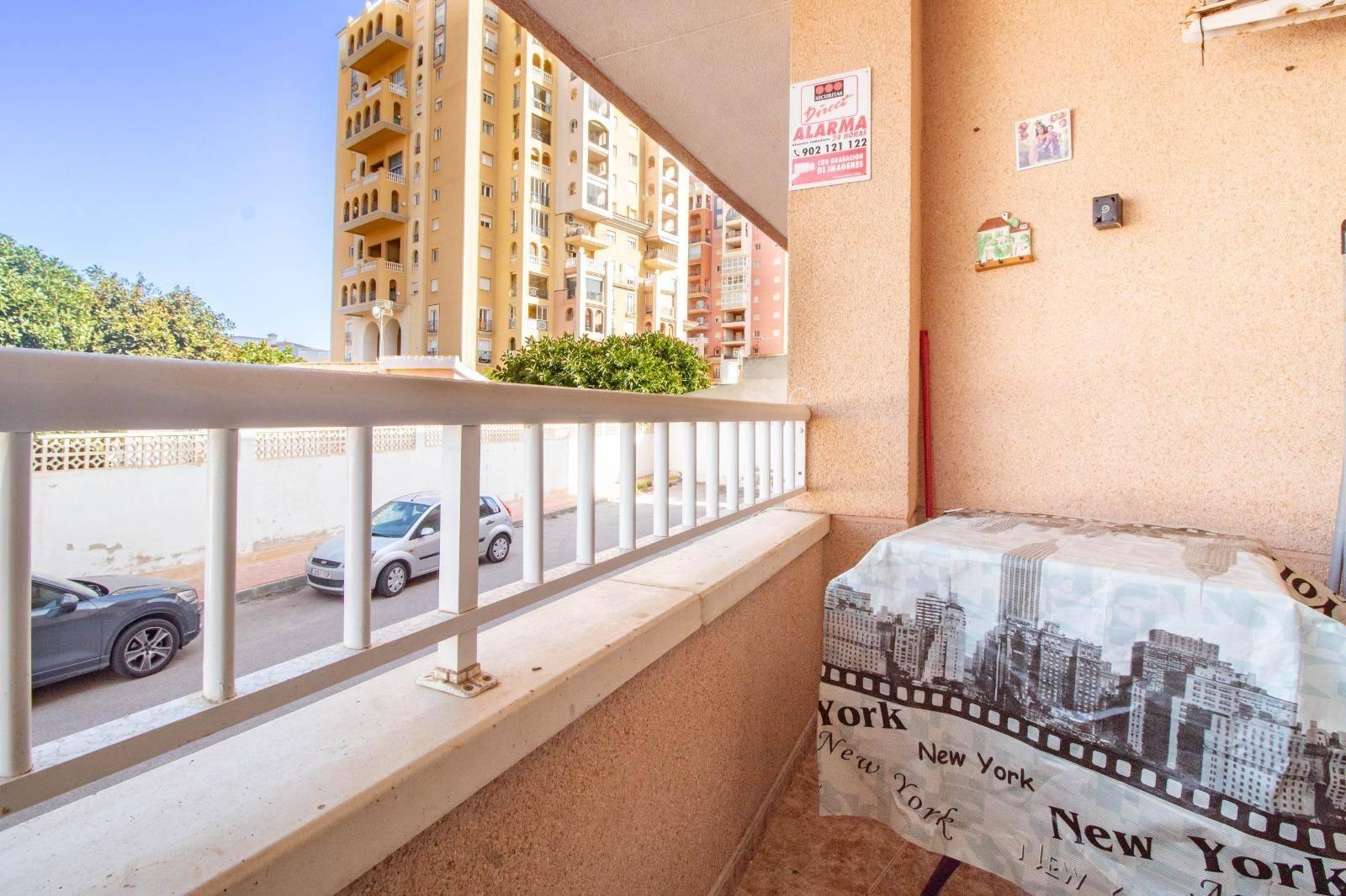 APARTAMENTO  EN ALICANTE,TORREVIEJA