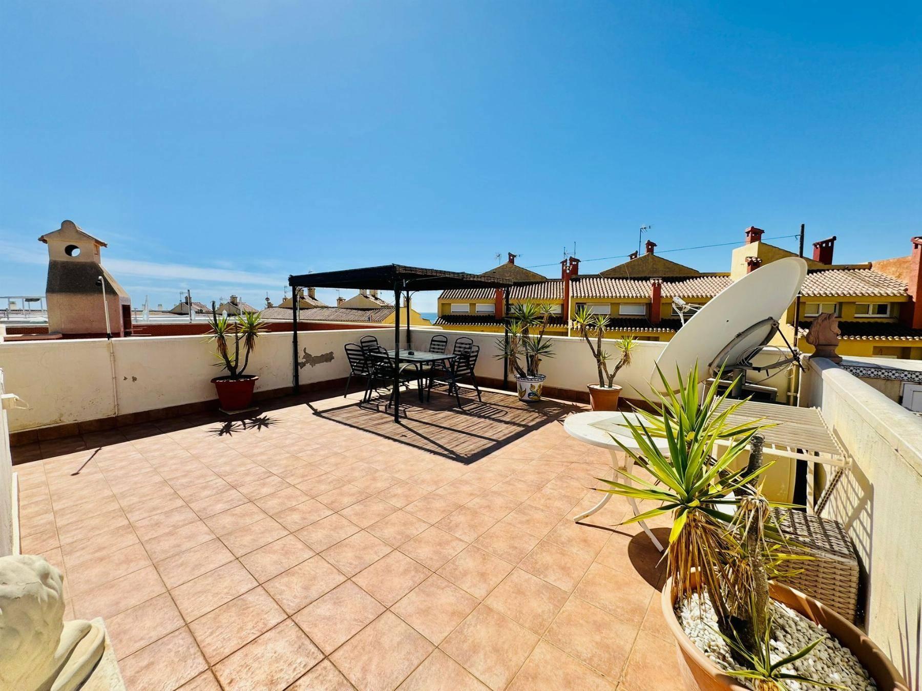 APARTAMENTO  EN ALICANTE,TORREVIEJA