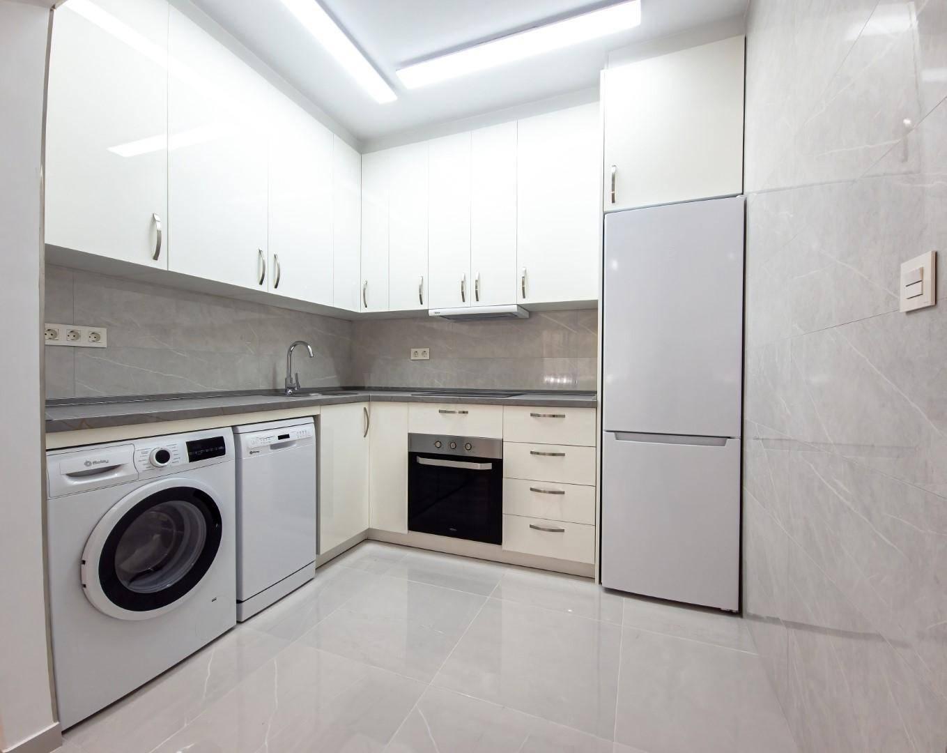 APARTAMENTO  EN ALICANTE,TORREVIEJA