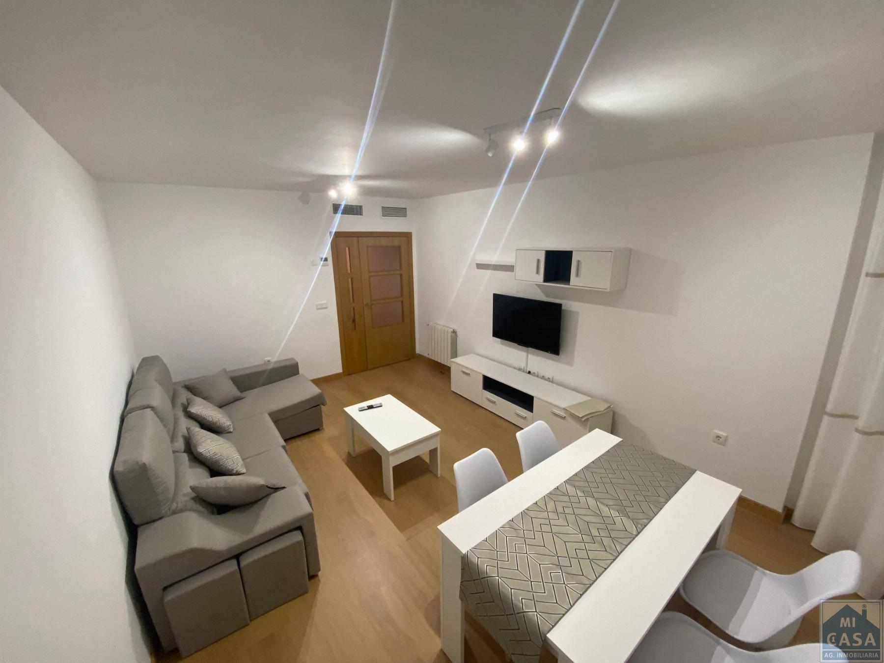 APARTAMENTO  EN BADAJOZ,MéRIDA