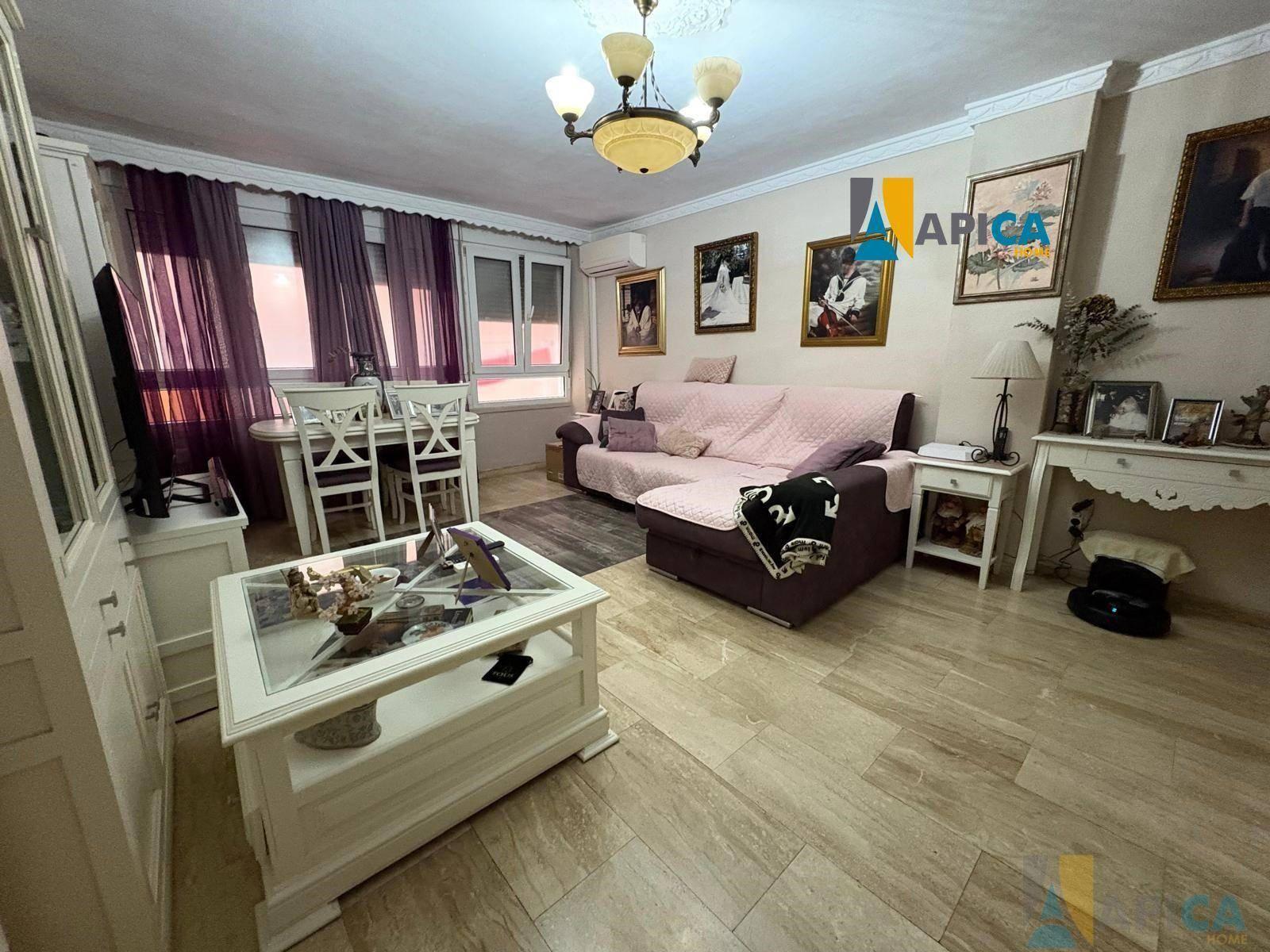 APARTAMENTO  EN CáDIZ,CáDIZ