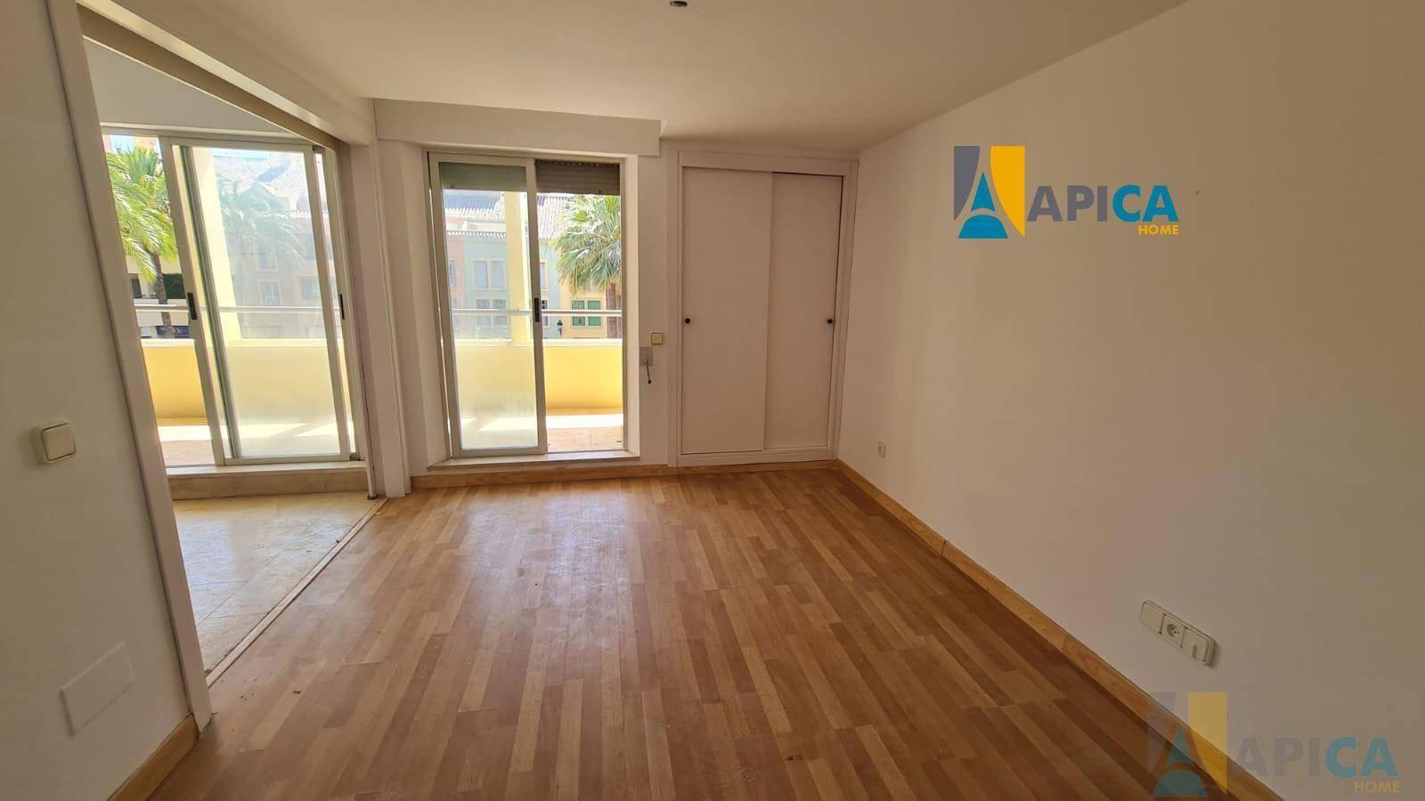 APARTAMENTO  EN CáDIZ,SOTOGRANDE
