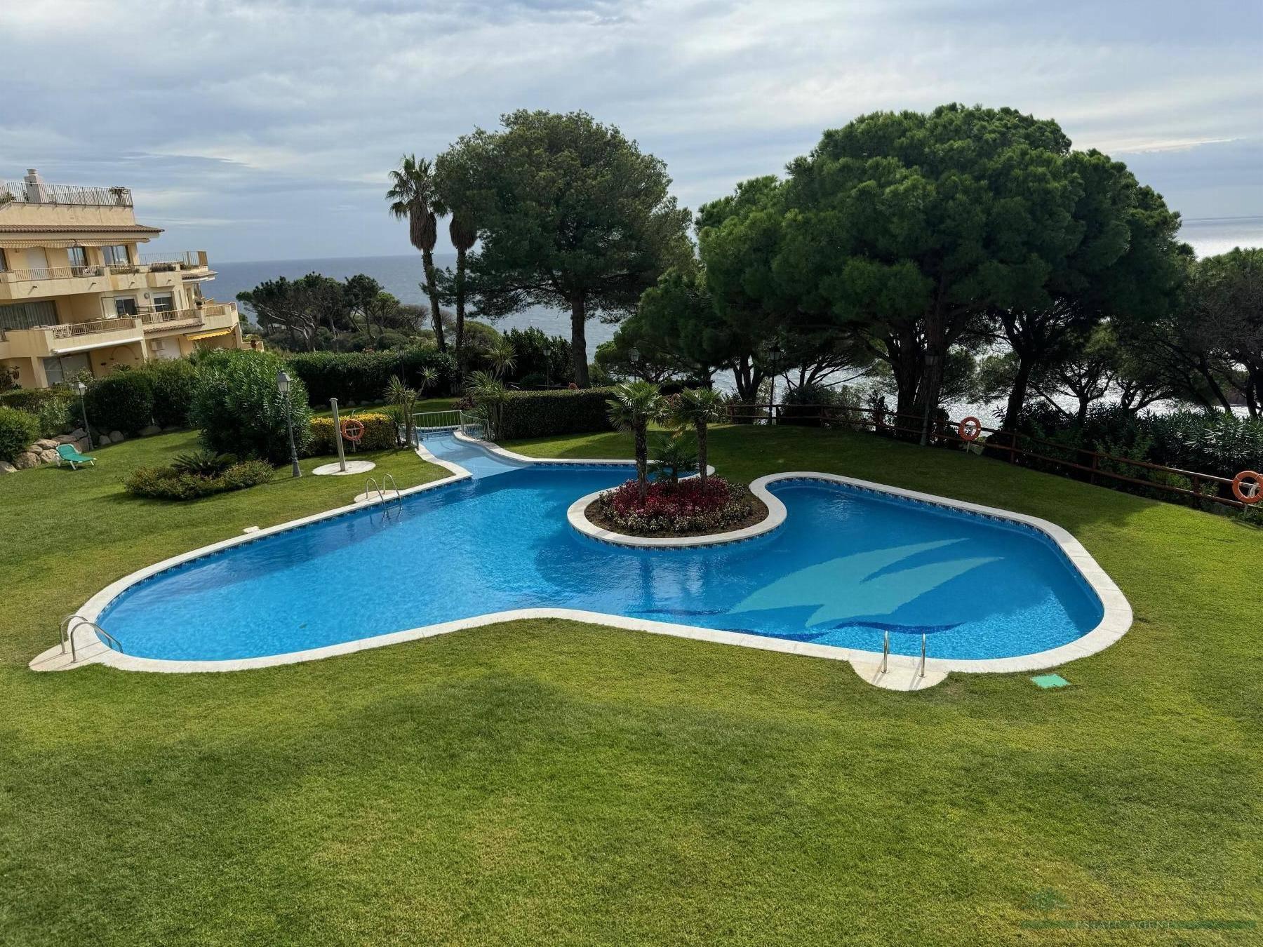 APARTAMENTO  EN GIRONA,SANT FELIU DE GUíXOLS