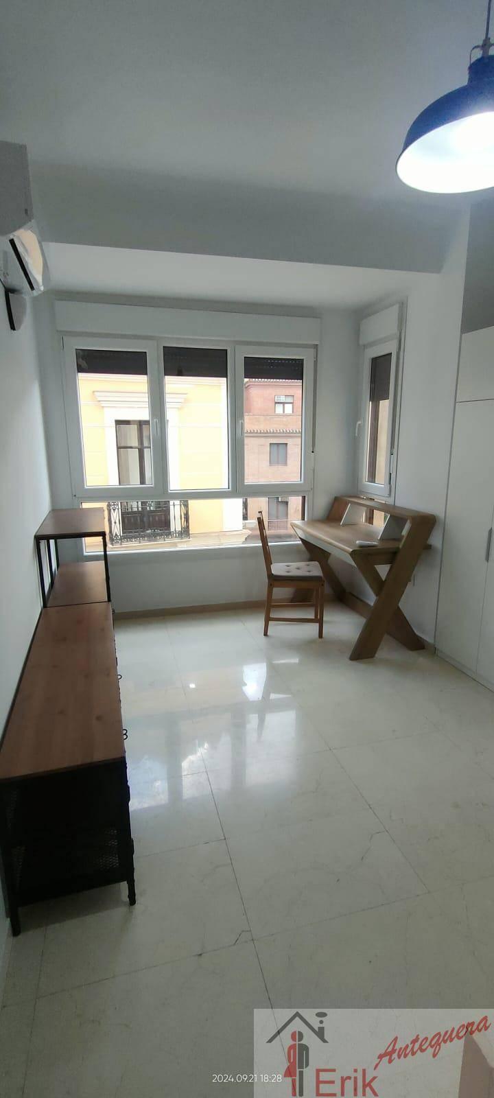 APARTAMENTO  EN MáLAGA,ANTEQUERA