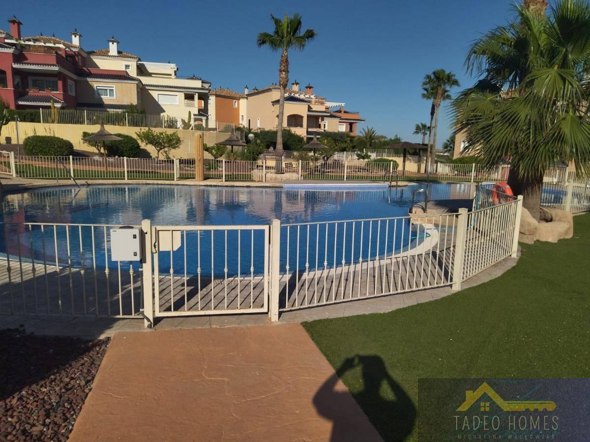 APARTAMENTO  EN MURCIA,BAñOS Y MENDIGO
