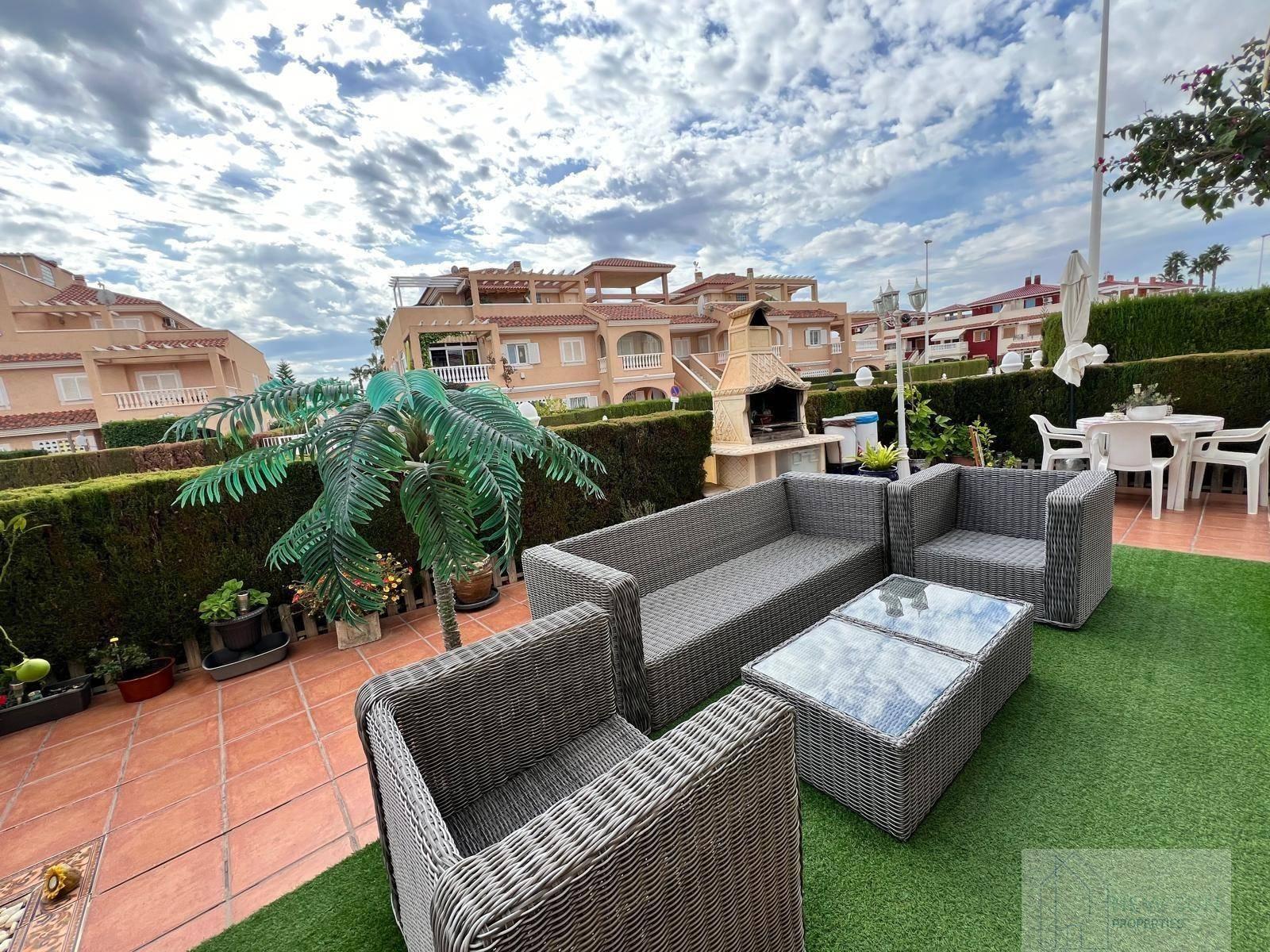 BUNGALOW BAJO EN ALICANTE,ORIHUELA COSTA