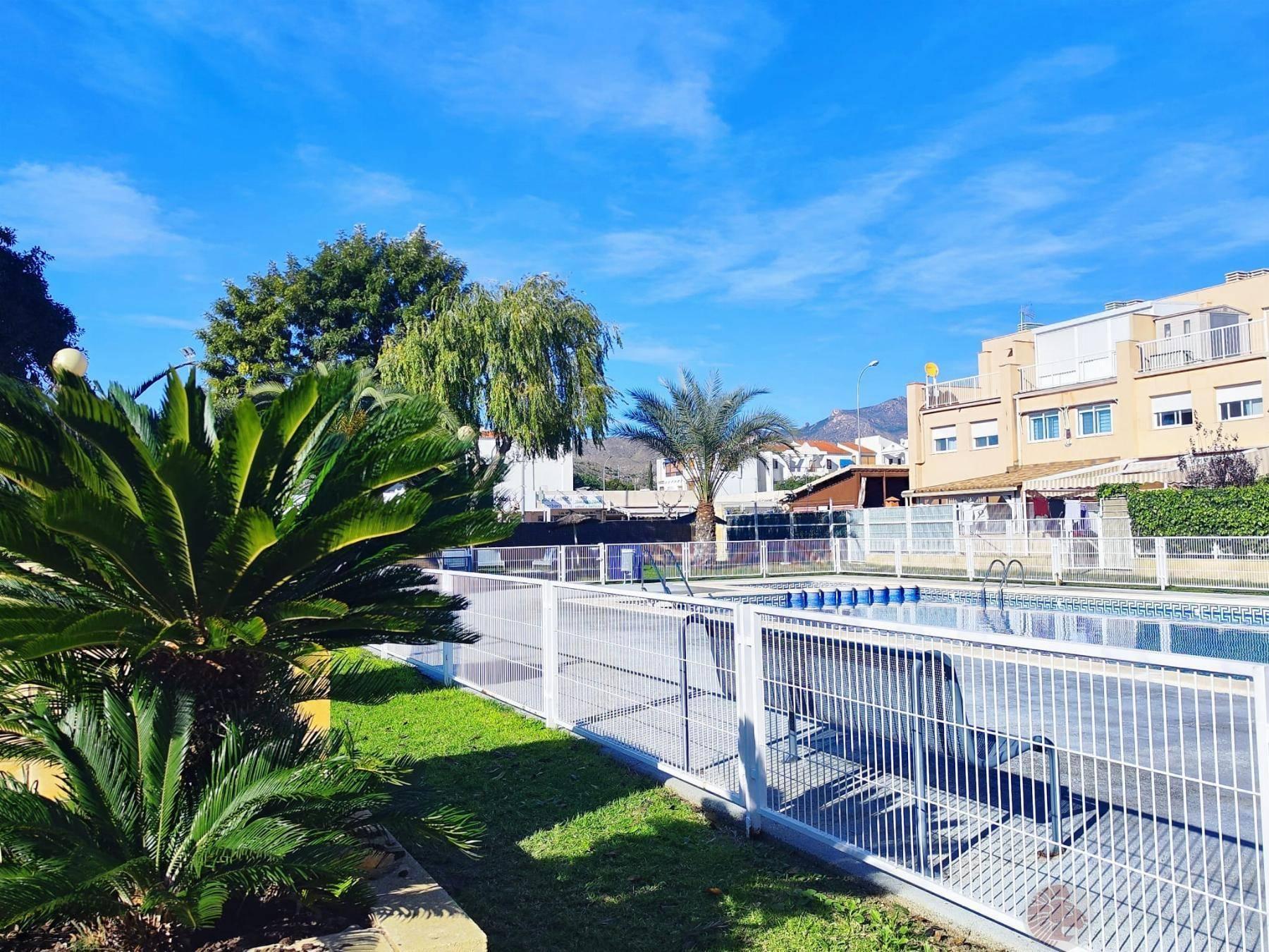 BUNGALOW  EN ALICANTE,EL CAMPELLO