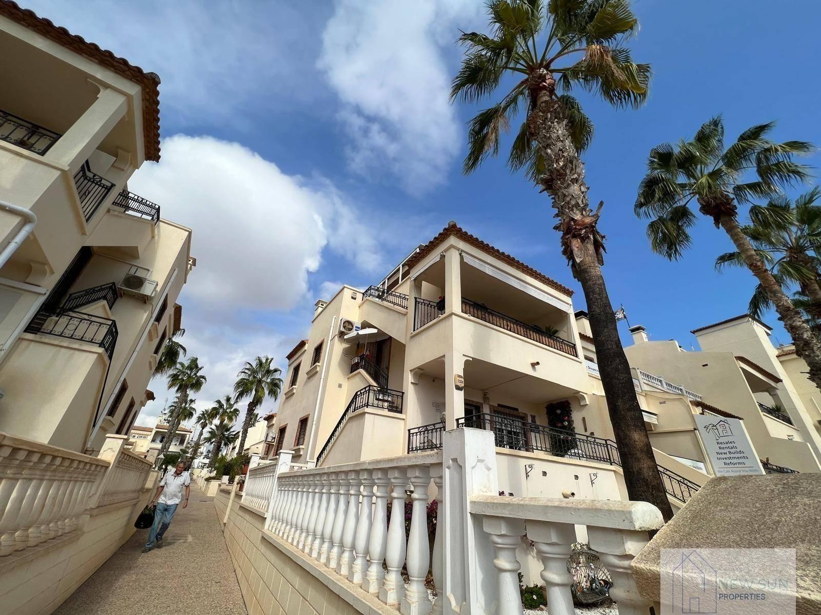 BUNGALOW  EN ALICANTE,ORIHUELA COSTA