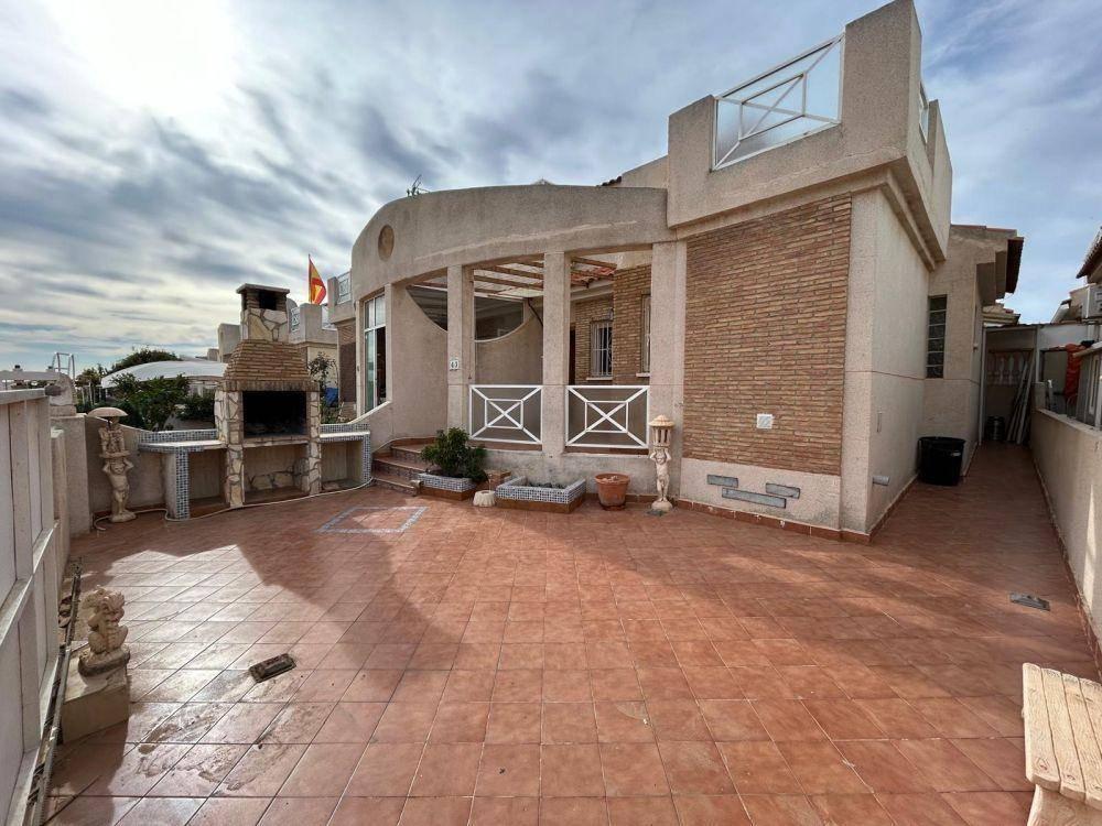 BUNGALOW  EN ALICANTE,ORIHUELA COSTA