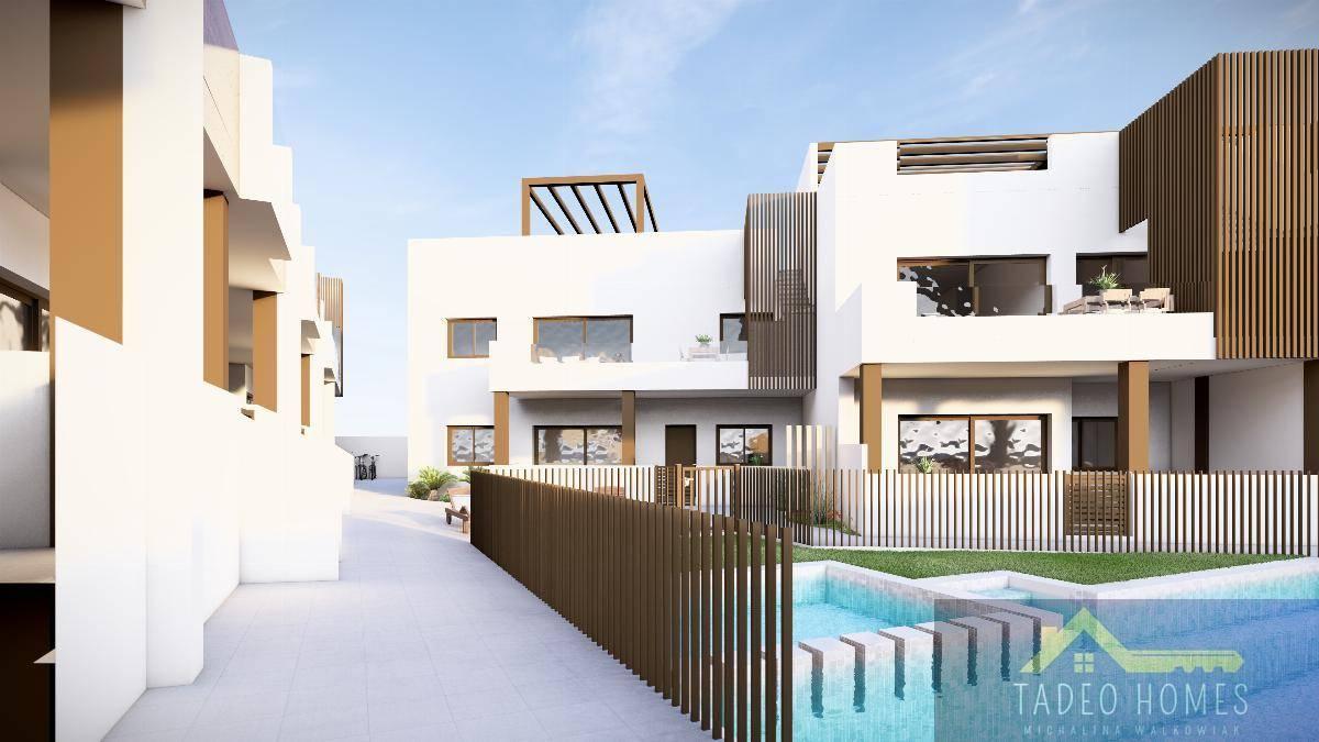 BUNGALOW  EN ALICANTE,PILAR DE LA HORADADA