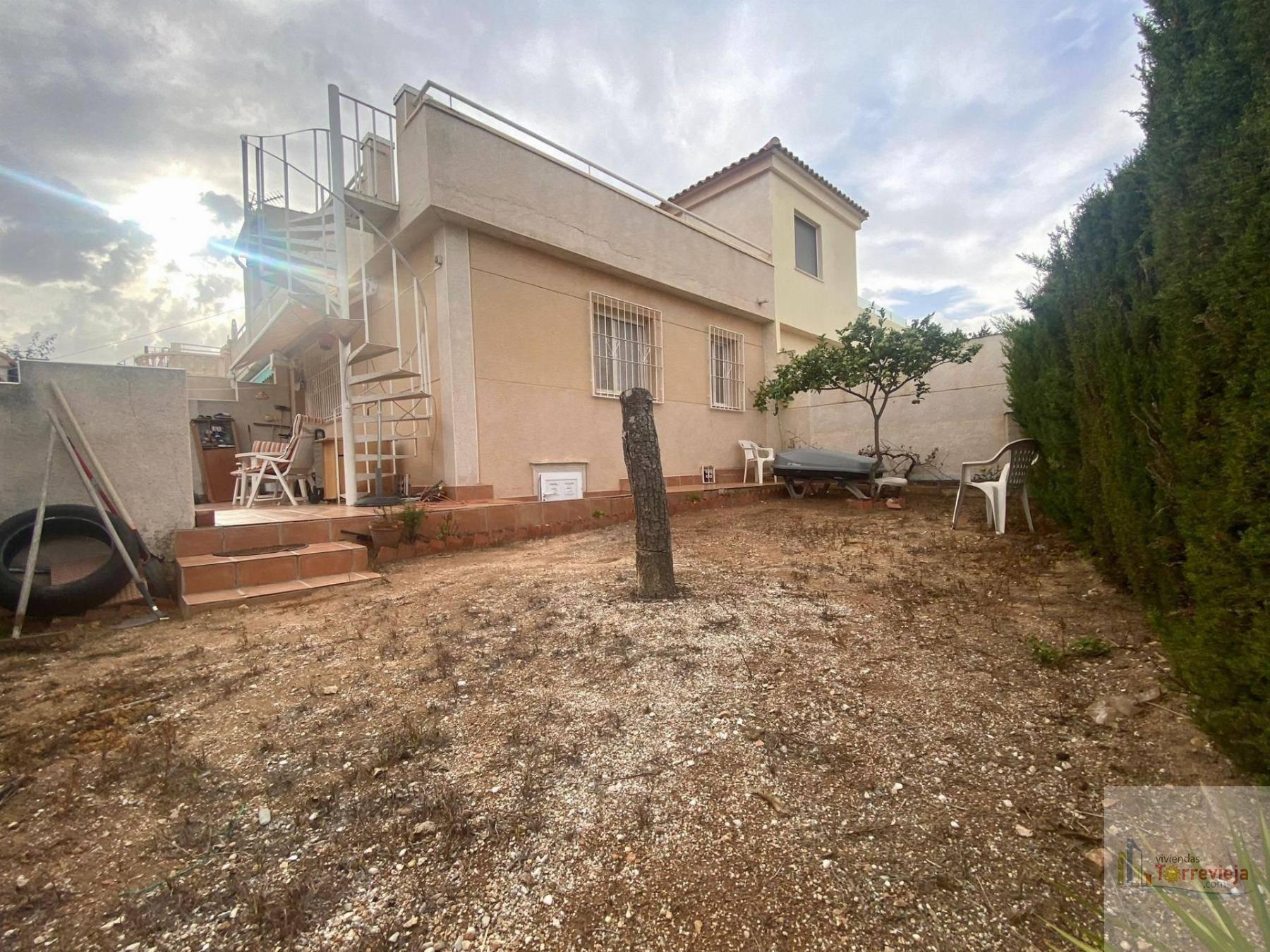 BUNGALOW  EN ALICANTE,TORREVIEJA