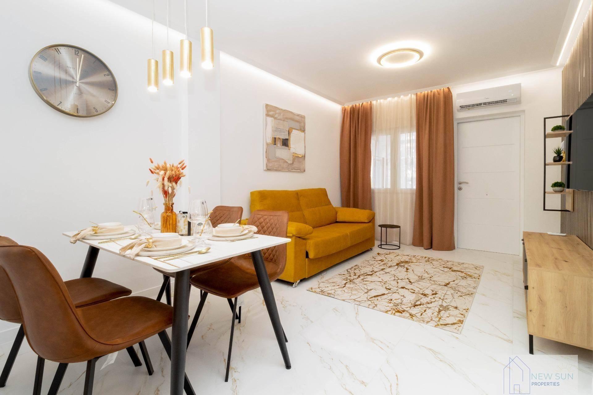 BUNGALOW  EN ALICANTE,TORREVIEJA