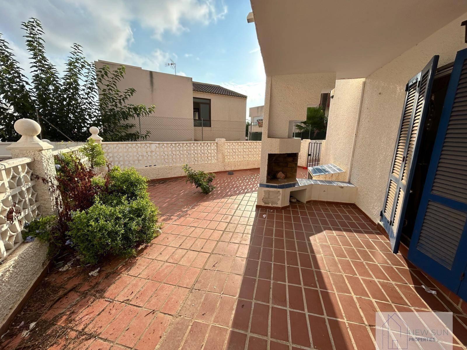 BUNGALOW  EN ALICANTE,TORREVIEJA