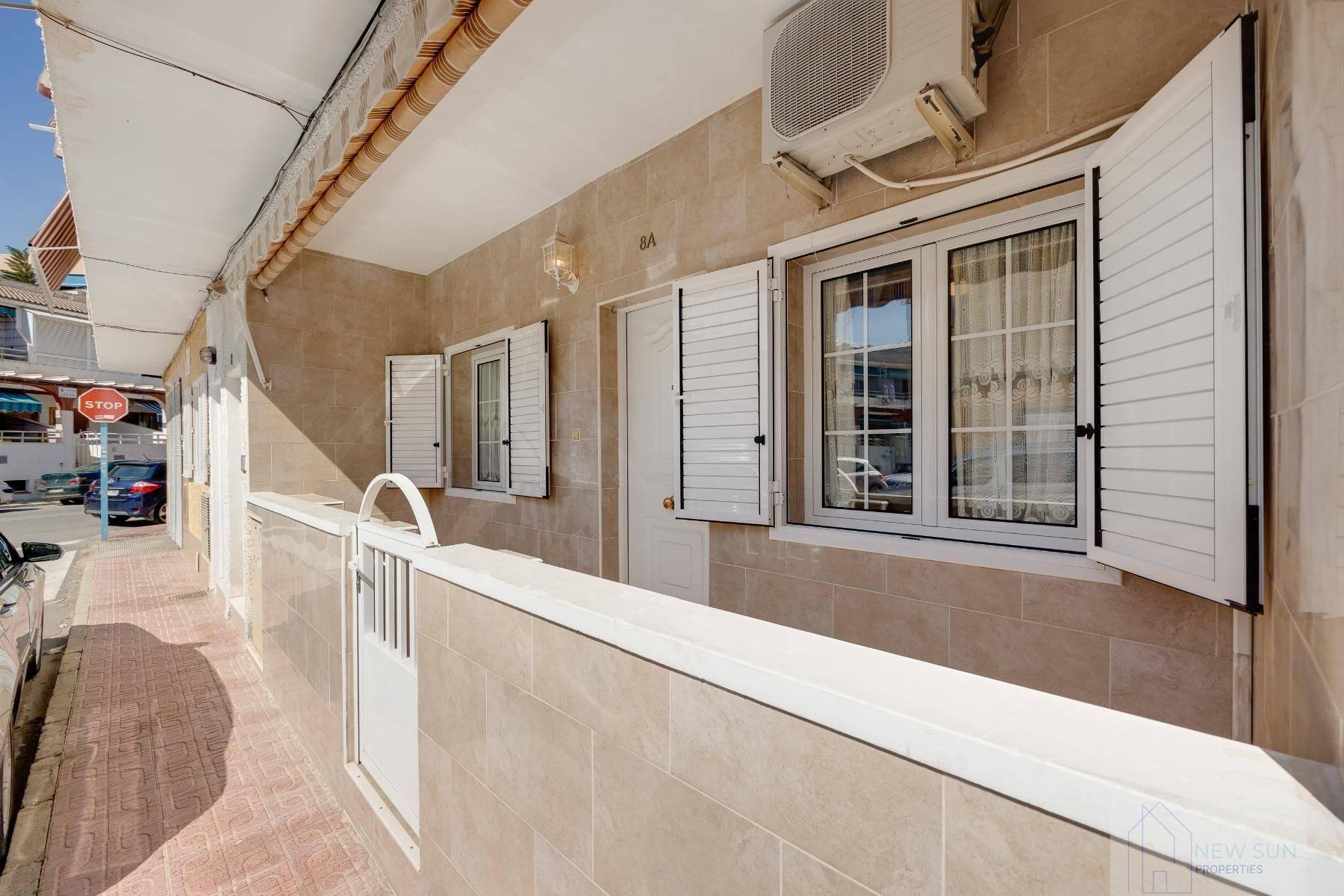 BUNGALOW  EN ALICANTE,TORREVIEJA