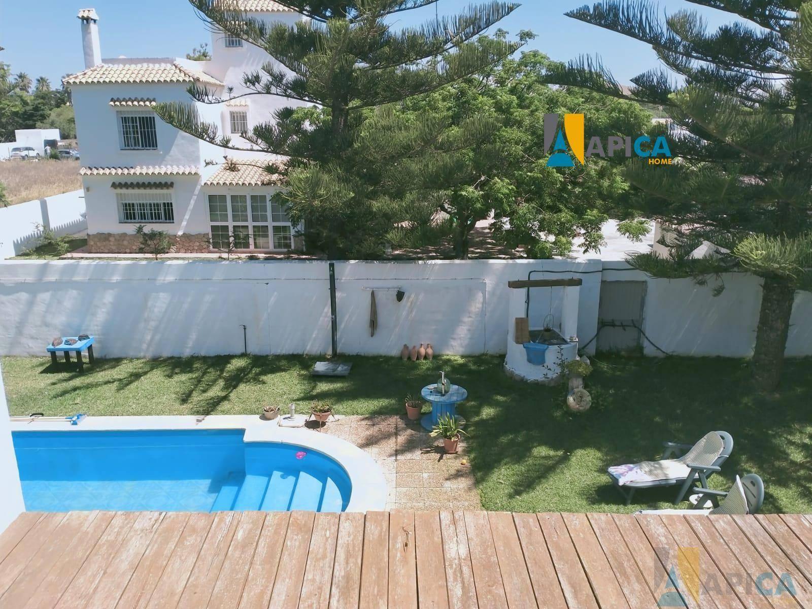CASA ADOSADO EN CáDIZ,BARBATE