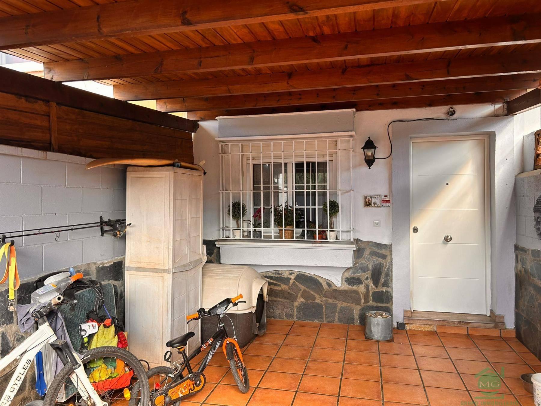 CASA ADOSADO EN CáDIZ,LOS BARRIOS