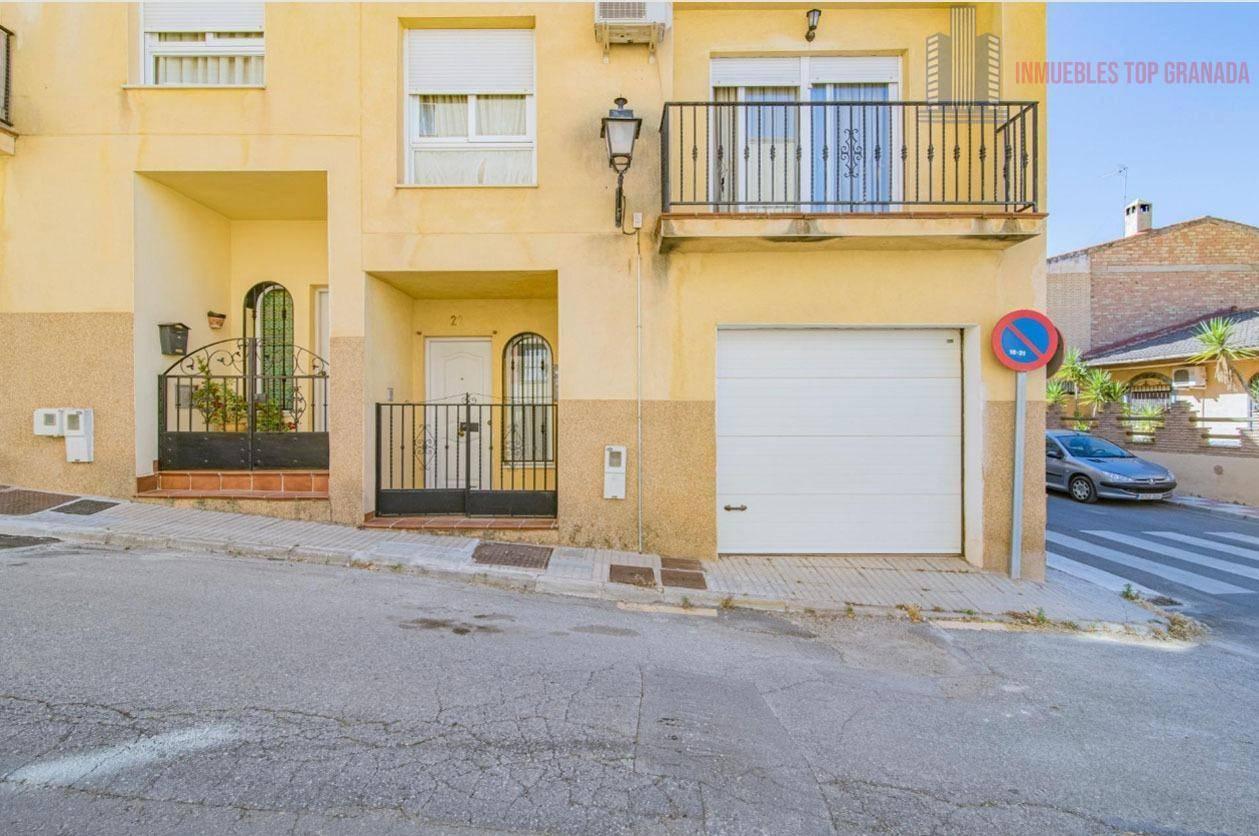 CASA ADOSADO EN GRANADA,LAS GABIAS