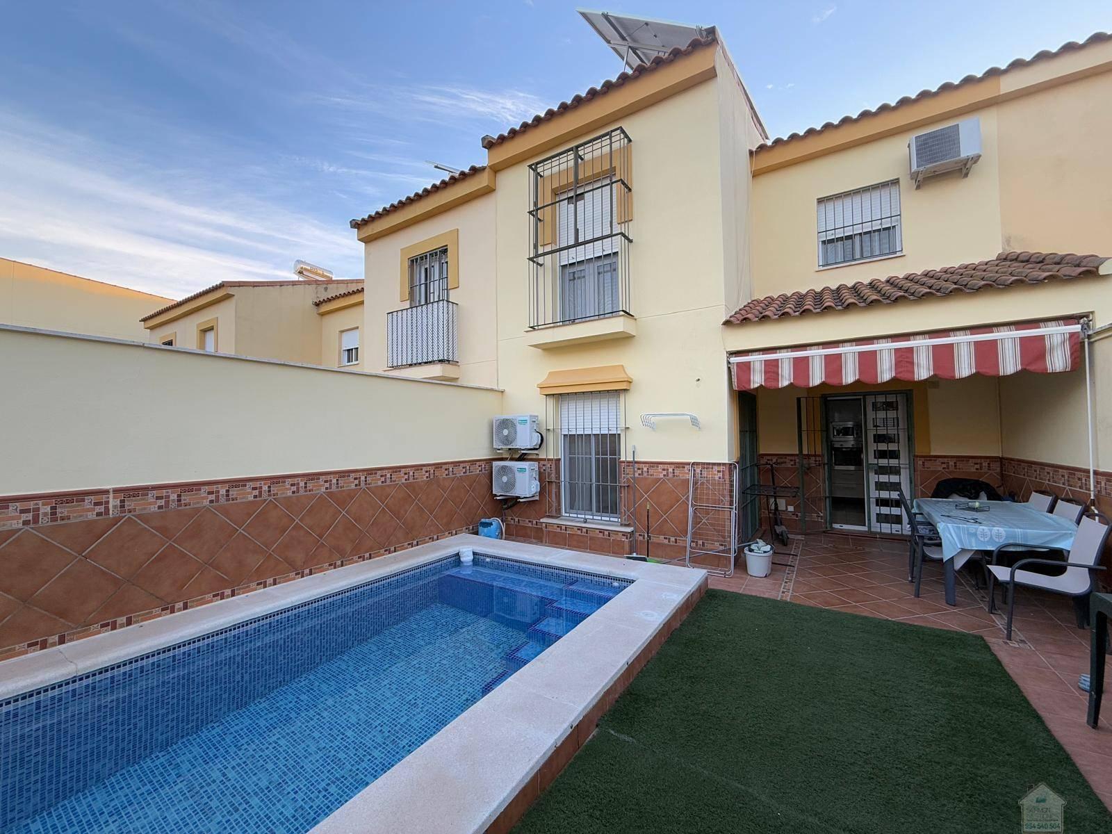 CASA ADOSADO EN SEVILLA,DOS HERMANAS