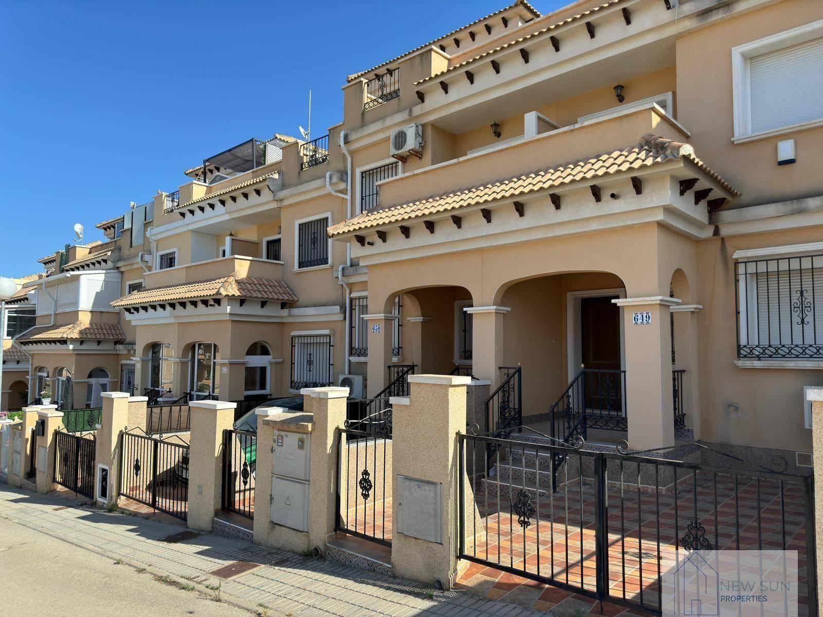 CASA  EN ALICANTE,ORIHUELA COSTA