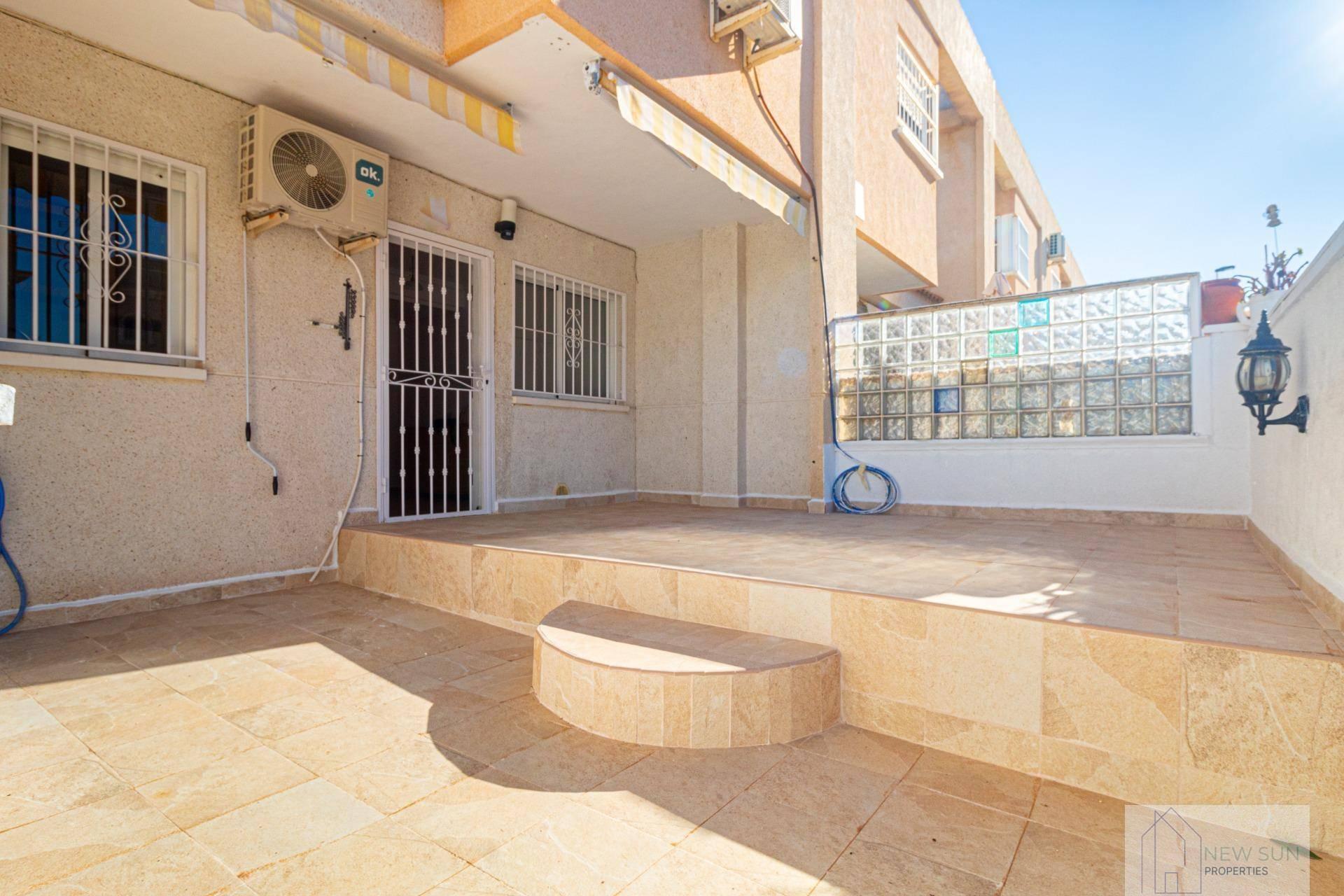CASA  EN ALICANTE,TORREVIEJA