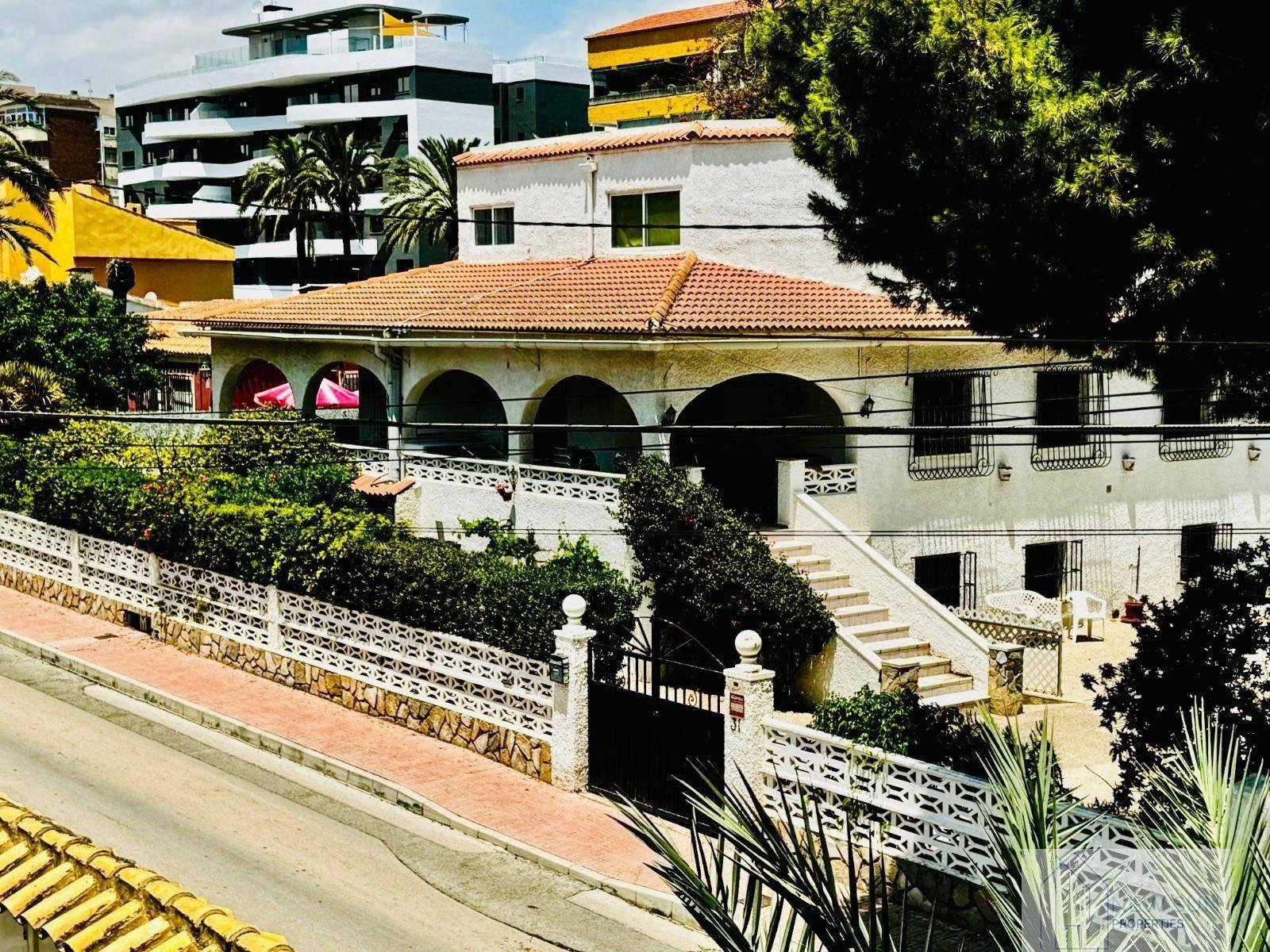 CASA  EN ALICANTE,TORREVIEJA