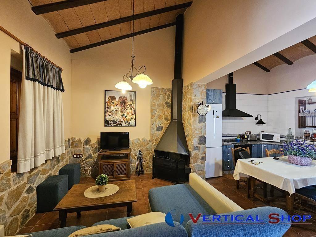 CASA  EN ALICANTE,VILLENA