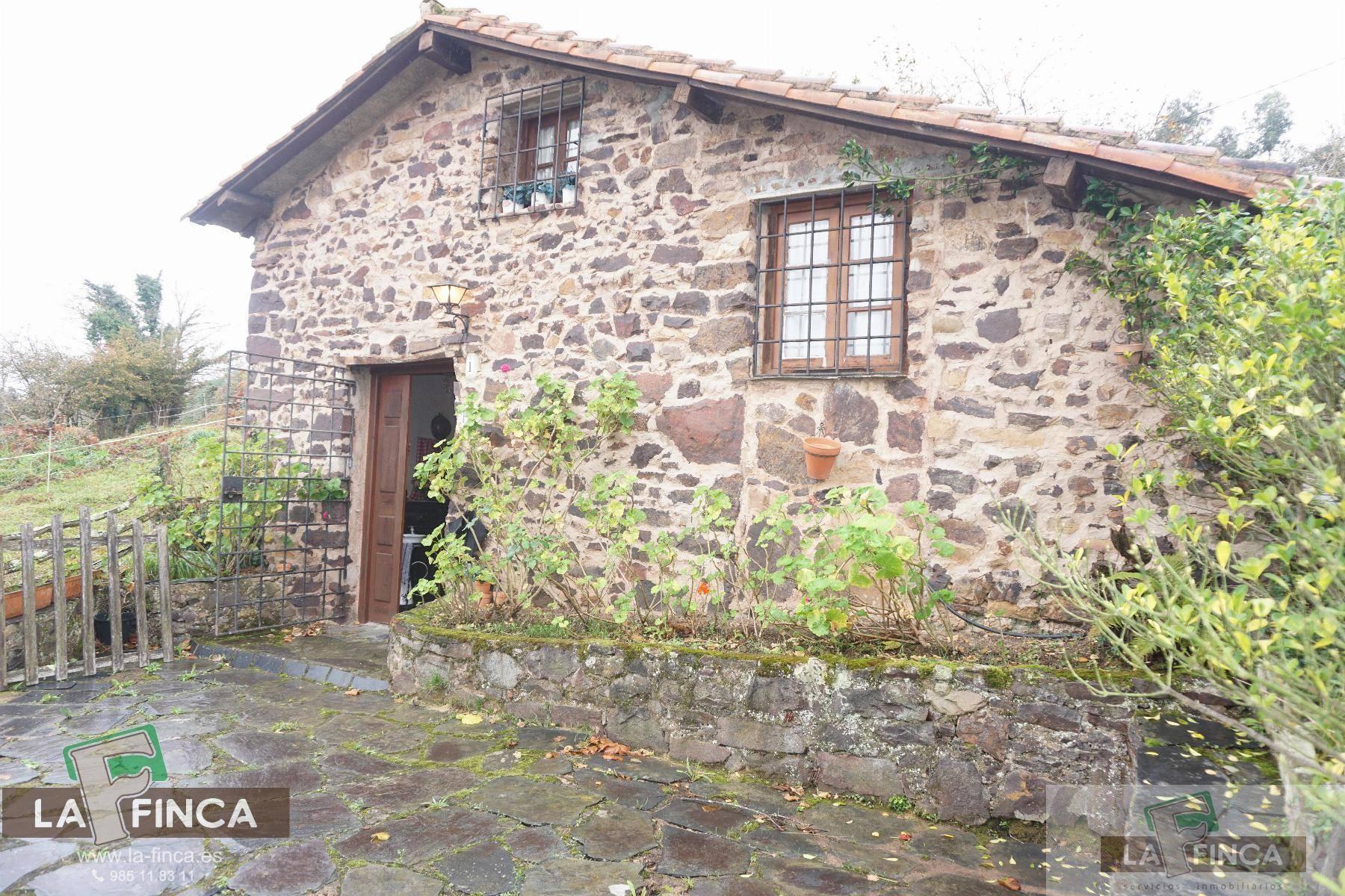 CASA  EN ASTURIAS,PRAVIA